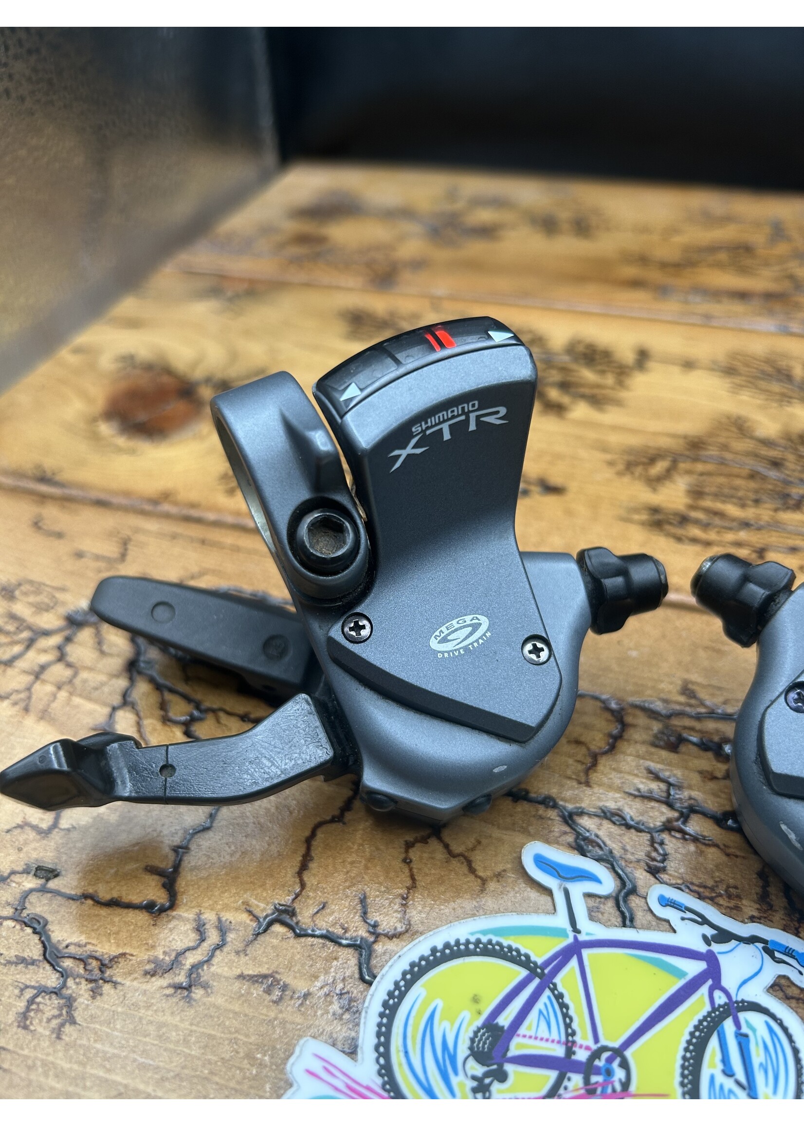 SHIMANO Shimano XTR SL-M952 3x9 Shifters