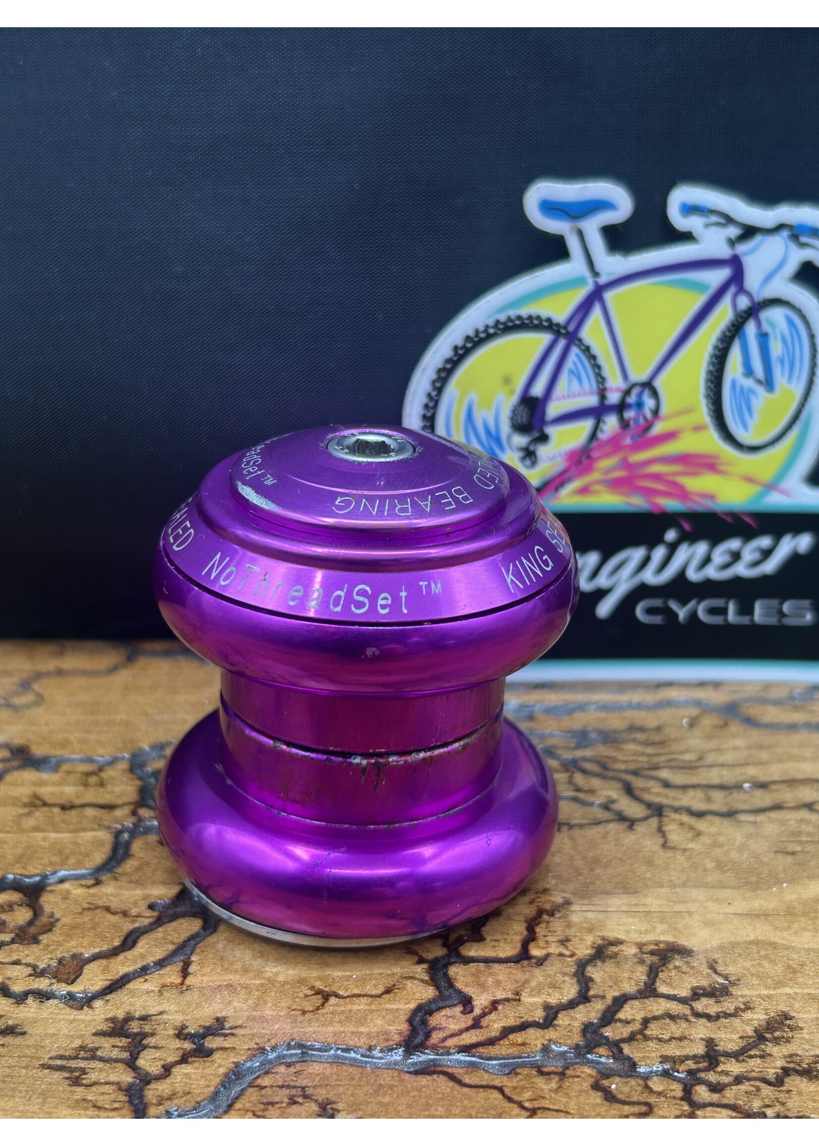 Chris King Chris King 1 1/8 Purple No Logo NoThreadset Headset