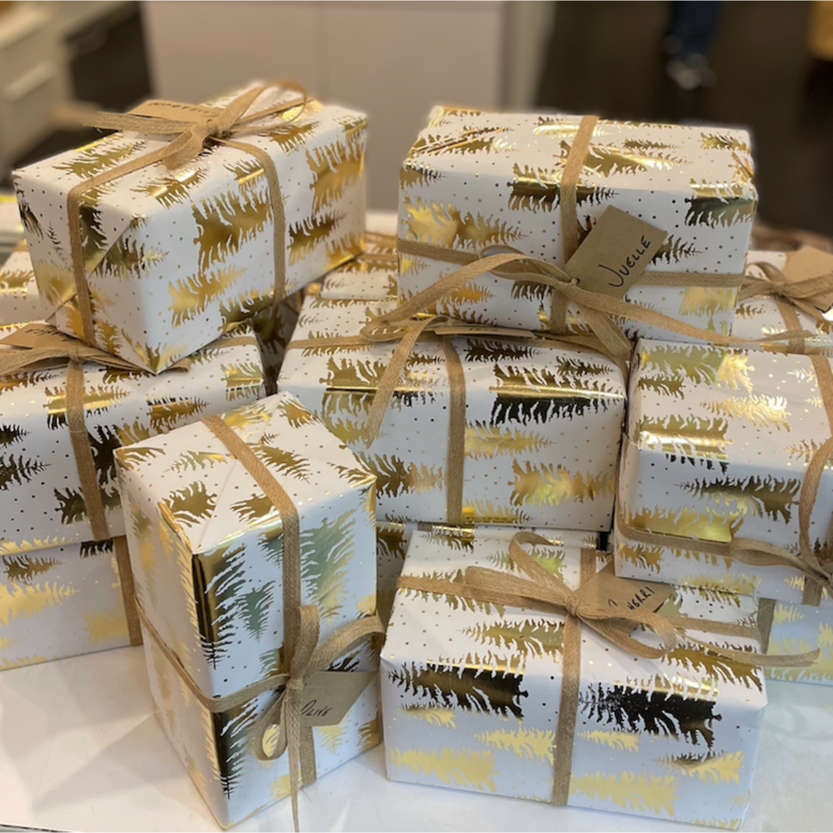 Peace and Riot Special Gift Wrap Service