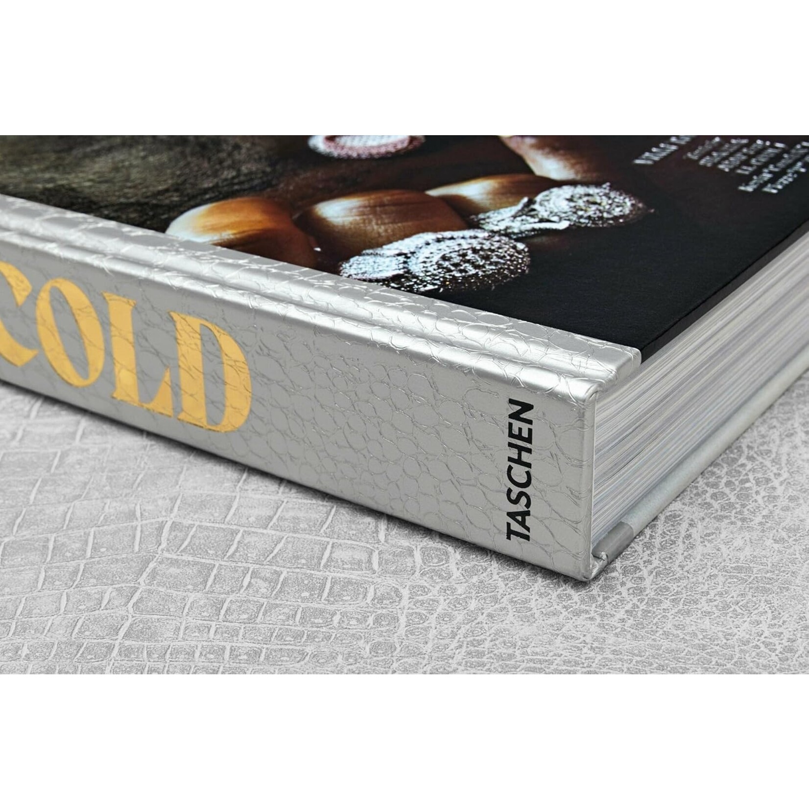 Taschen Ice Cold- A Hip Hop Jewelry History