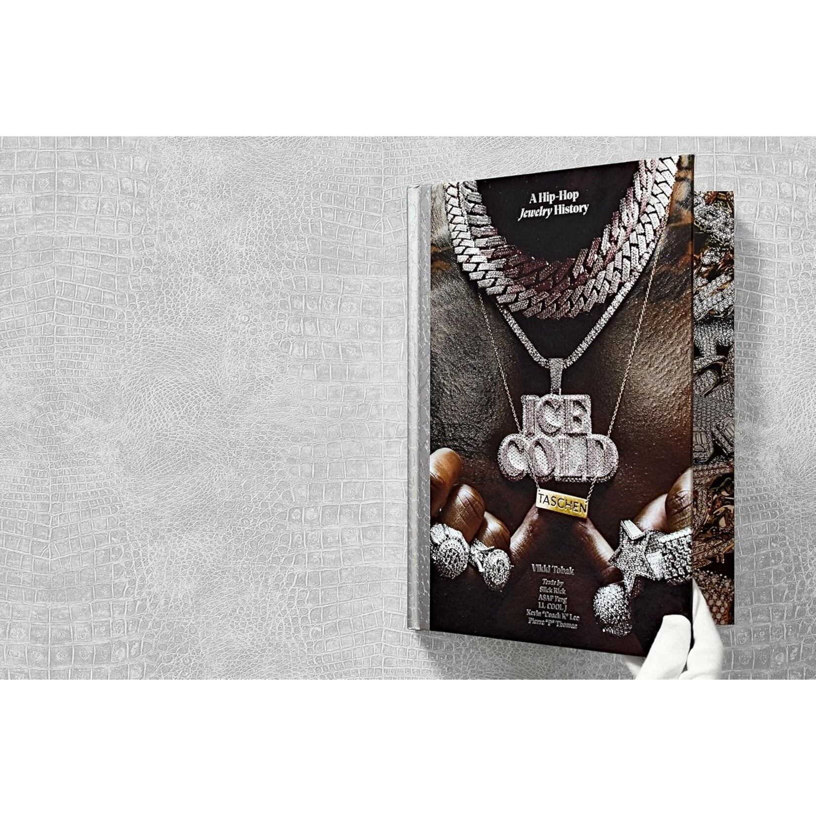 Taschen Ice Cold- A Hip Hop Jewelry History