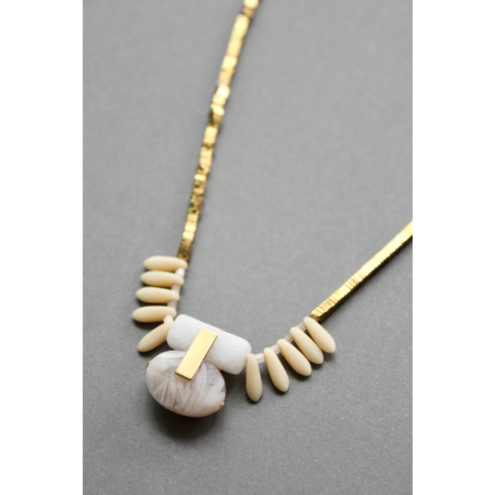 David Aubrey Jewelry Mini Glass Fringe Agate Hematite Necklace