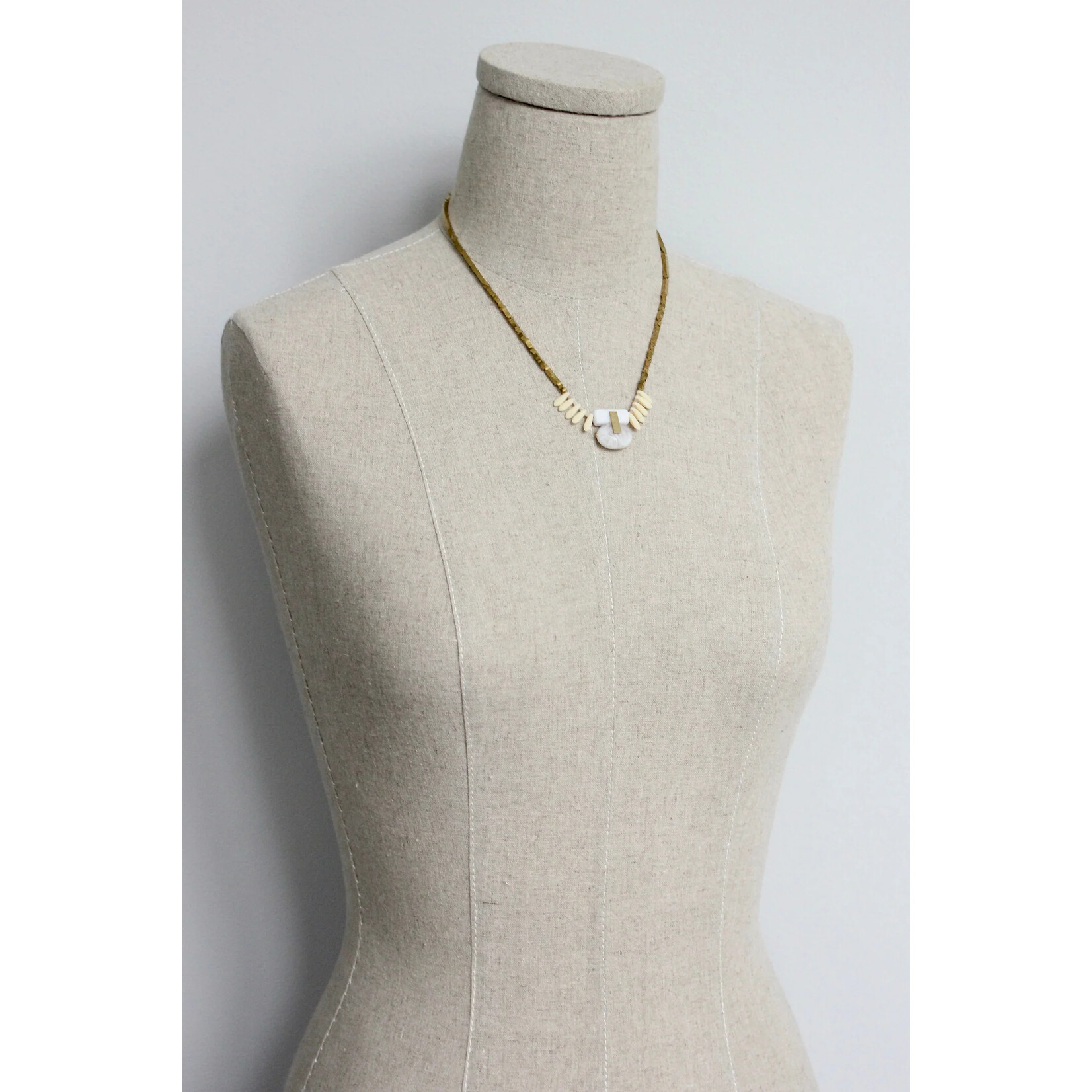 David Aubrey Jewelry Mini Glass Fringe Agate Hematite Necklace