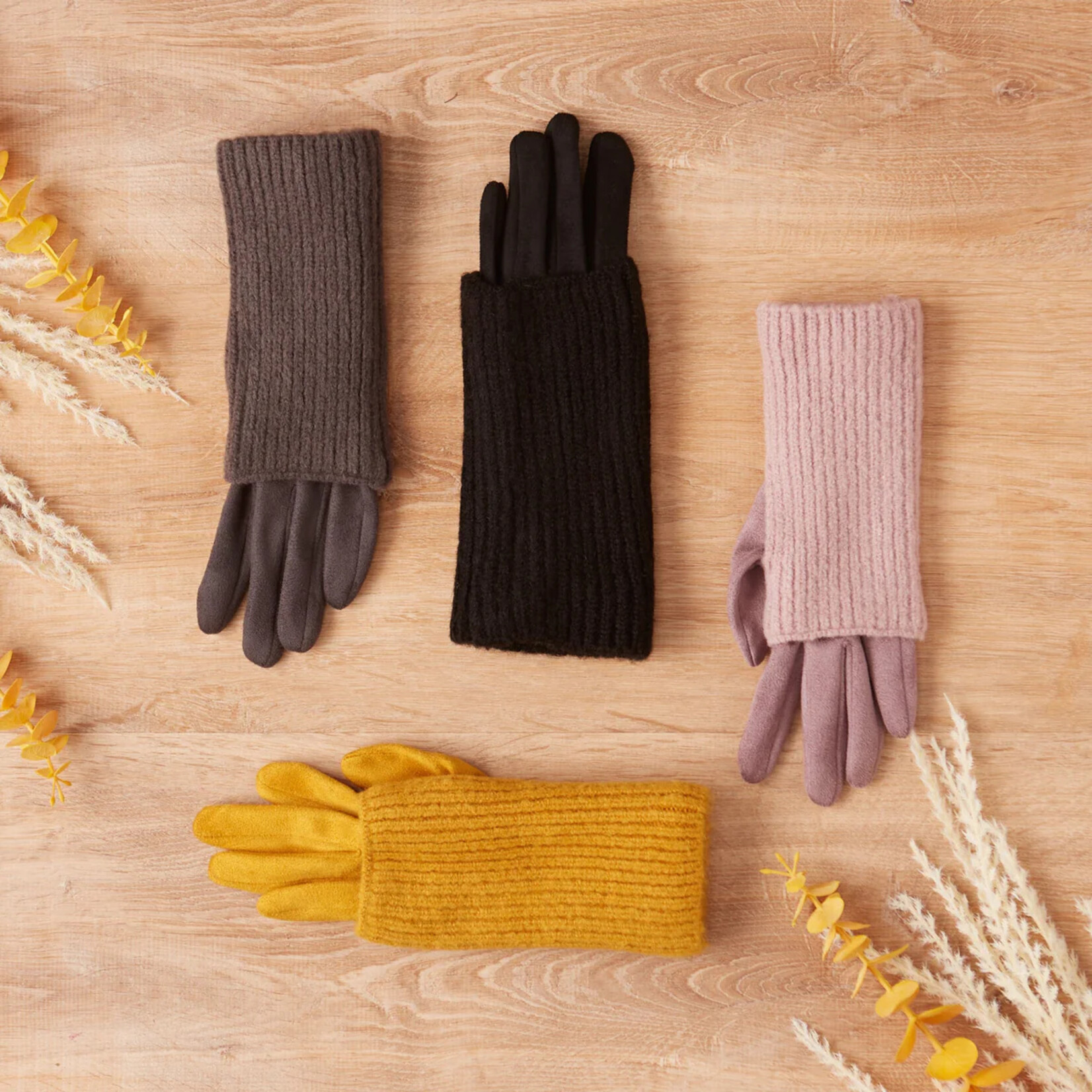 Hadley Wren Three-in-One Knit Gloves- Mustard
