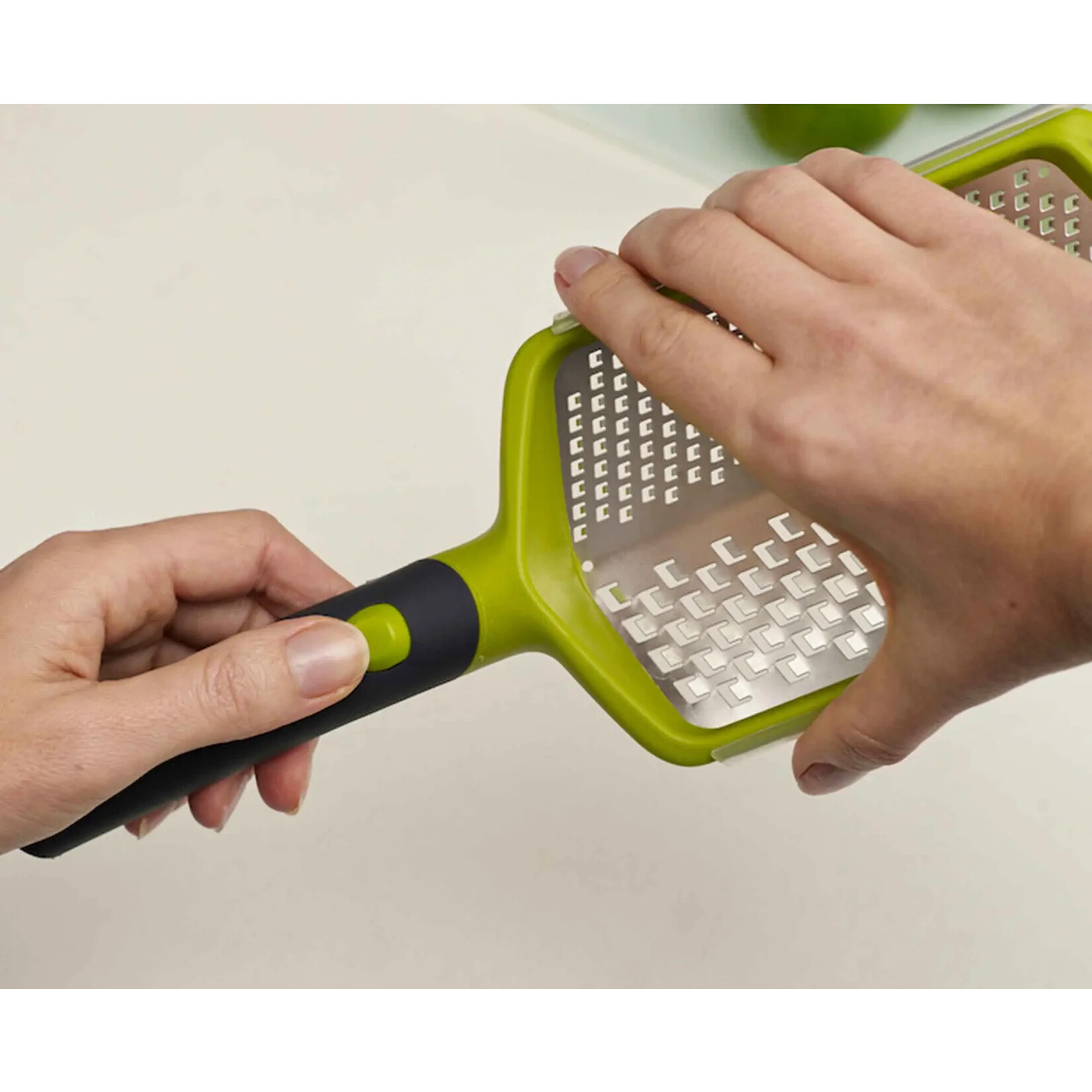 Twist Grater- Coarse/ Fine (Green)