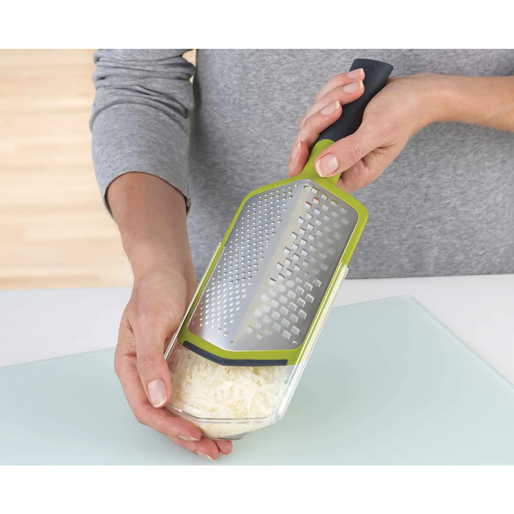 Twist Grater- Coarse/ Fine (Green)