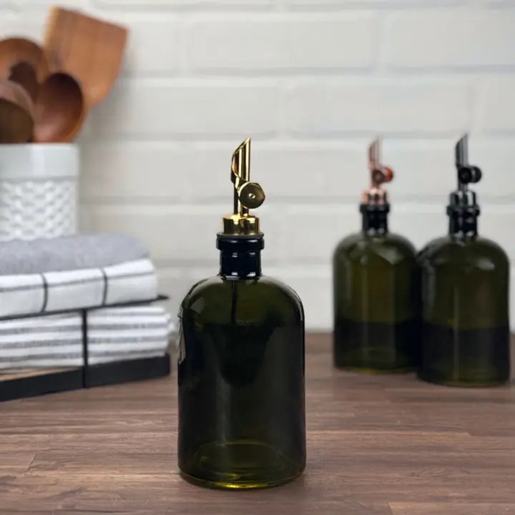 The Bottle Shoppe 16-ounce Vintage Green Glass Bottle w/ Spout