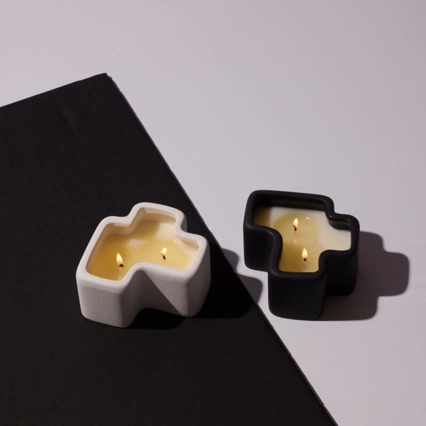 Paddywax Jigsaw Candles White Black- Salted Air Smoked Woods