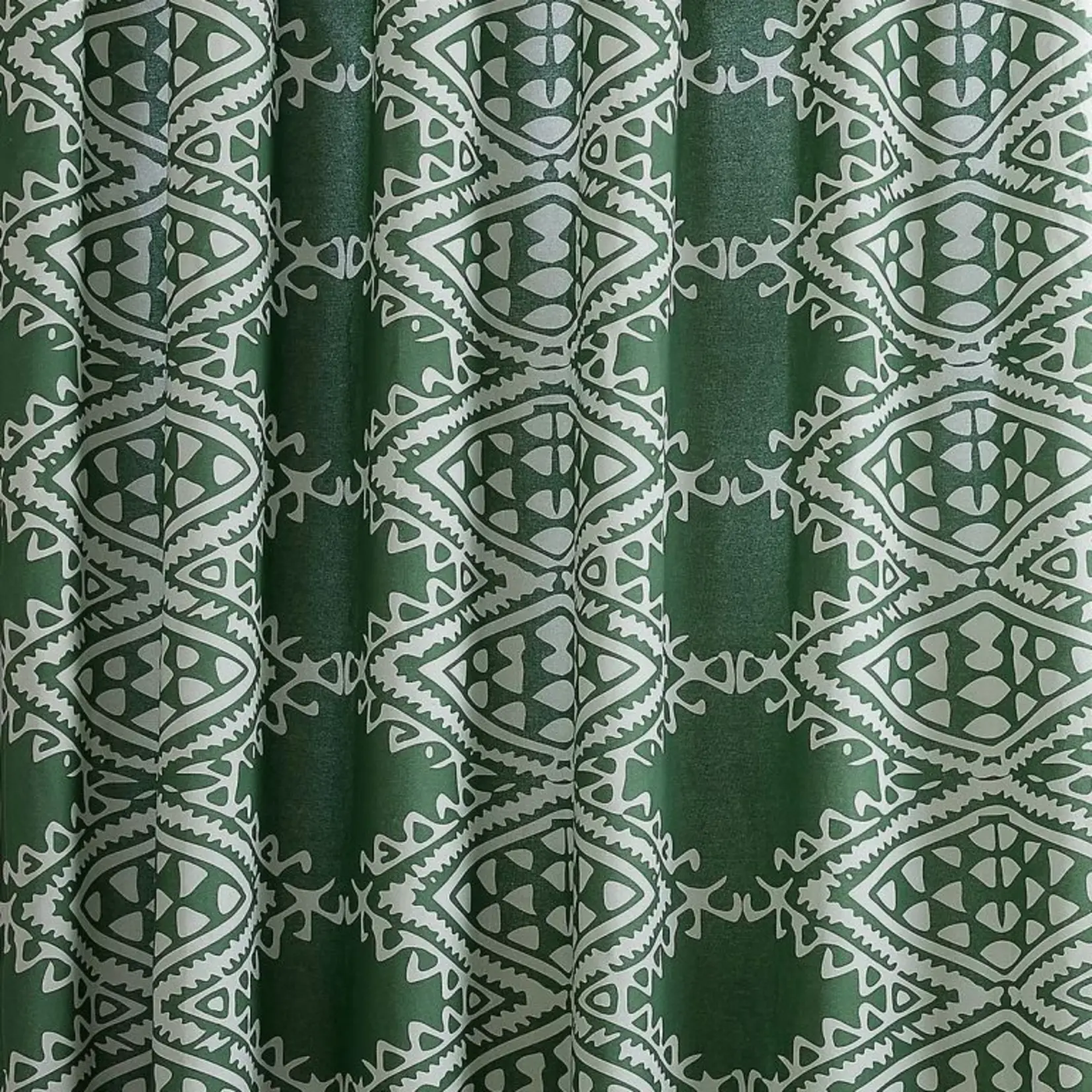 Peking Handicraft Aisha Shower Curtain