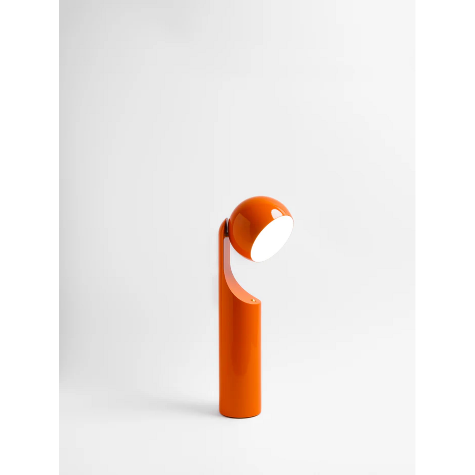 Intent Fine Lumen- MONO Portable Reading Lamp (Tangerine)