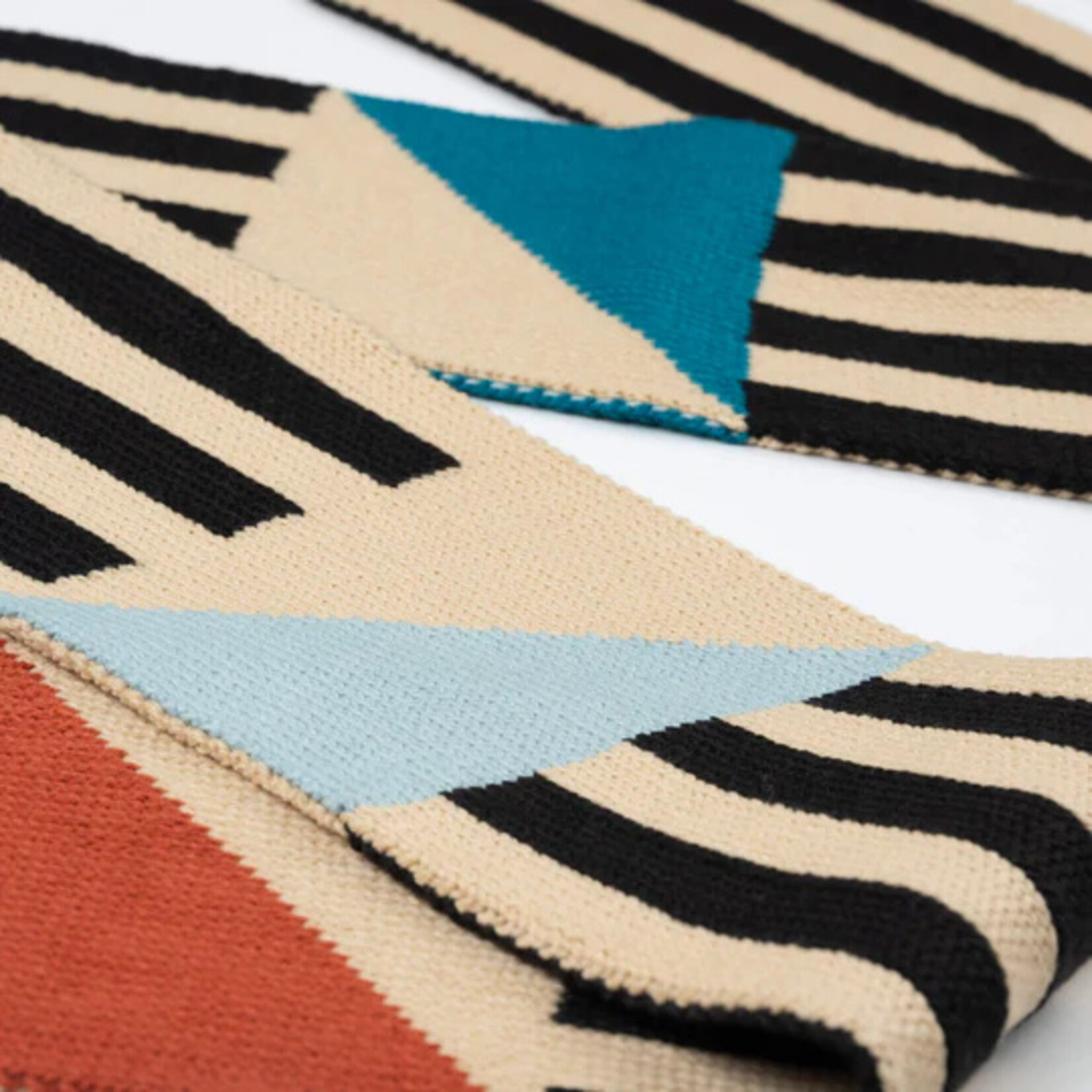 Verloop Sailboat Skinny Scarf- Black