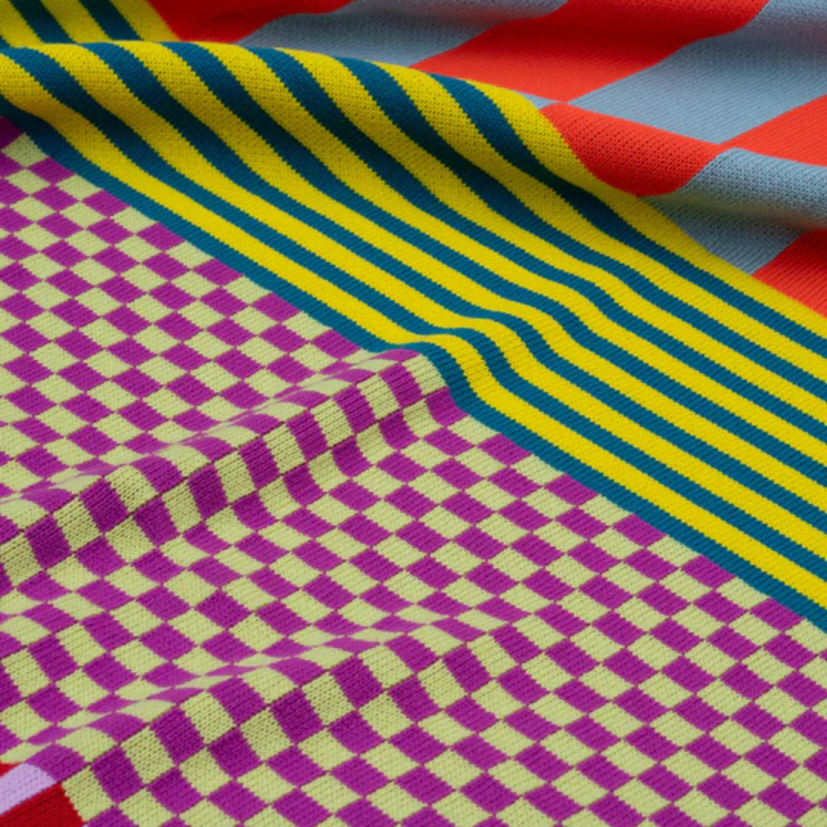 Verloop Patchwork Stripe Throw- Rainbow