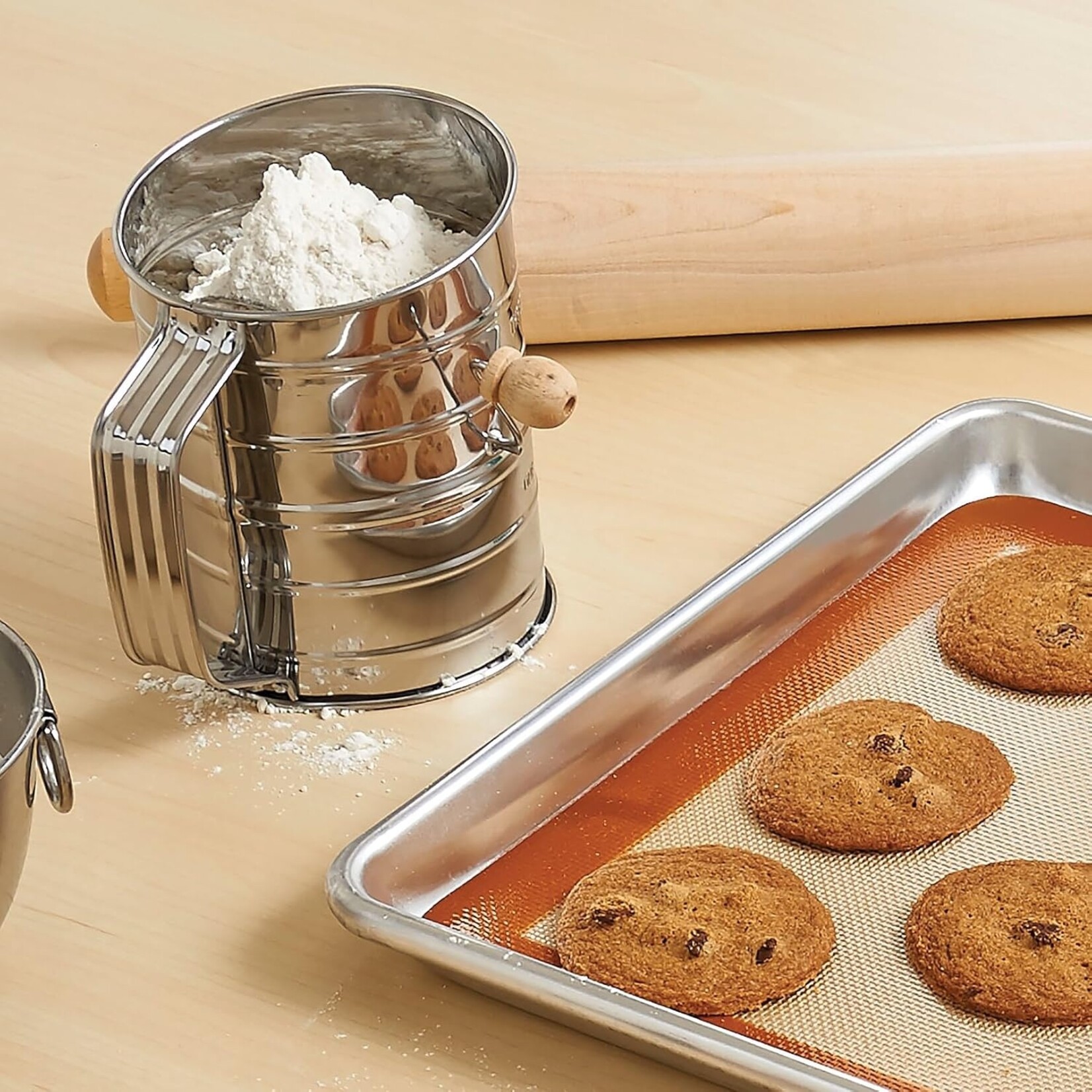 Mrs. Anderson's Baking Hand Crank Sifter