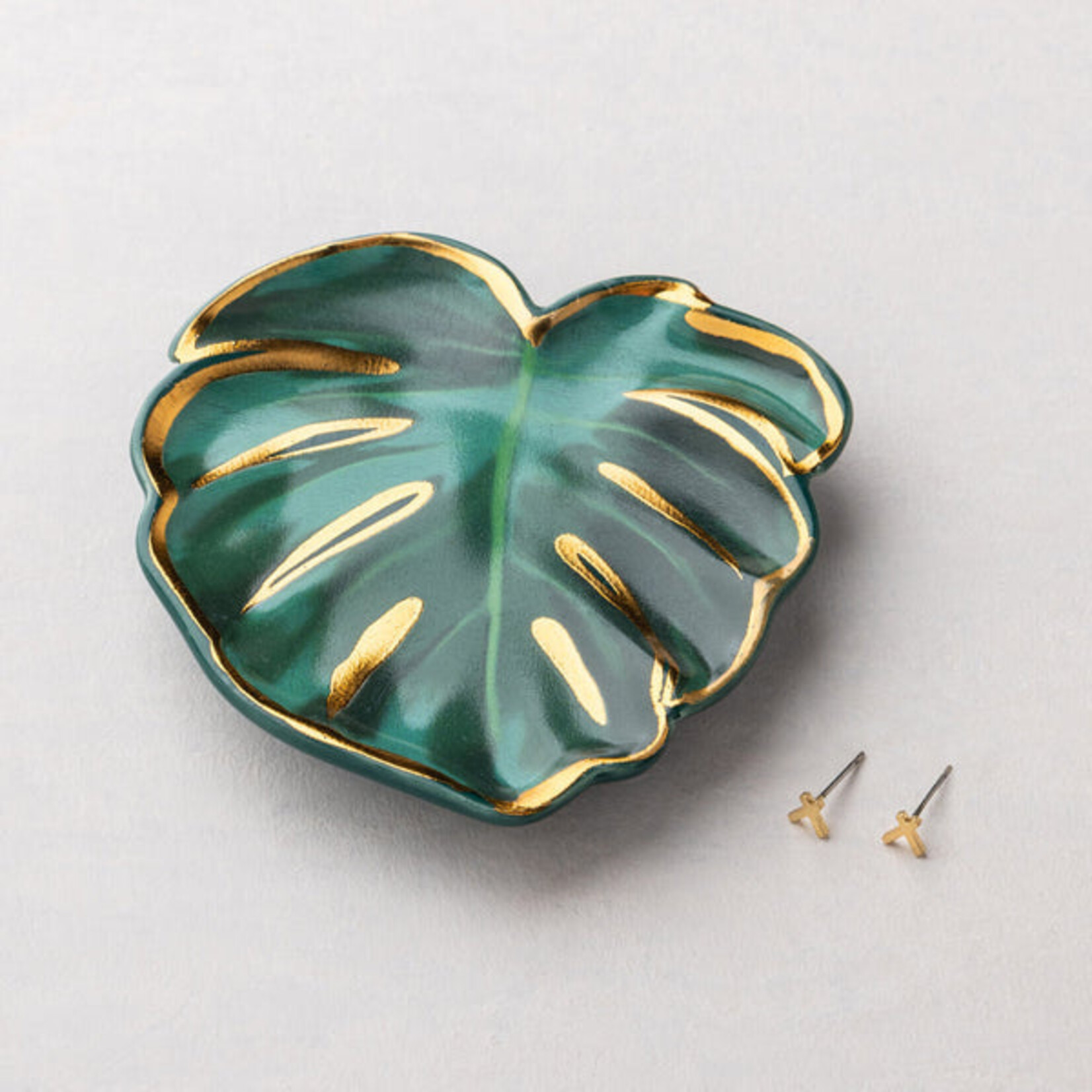 Scout Curated Wears Jewelry Dish & Stud Earring Set- Leaf/Sage