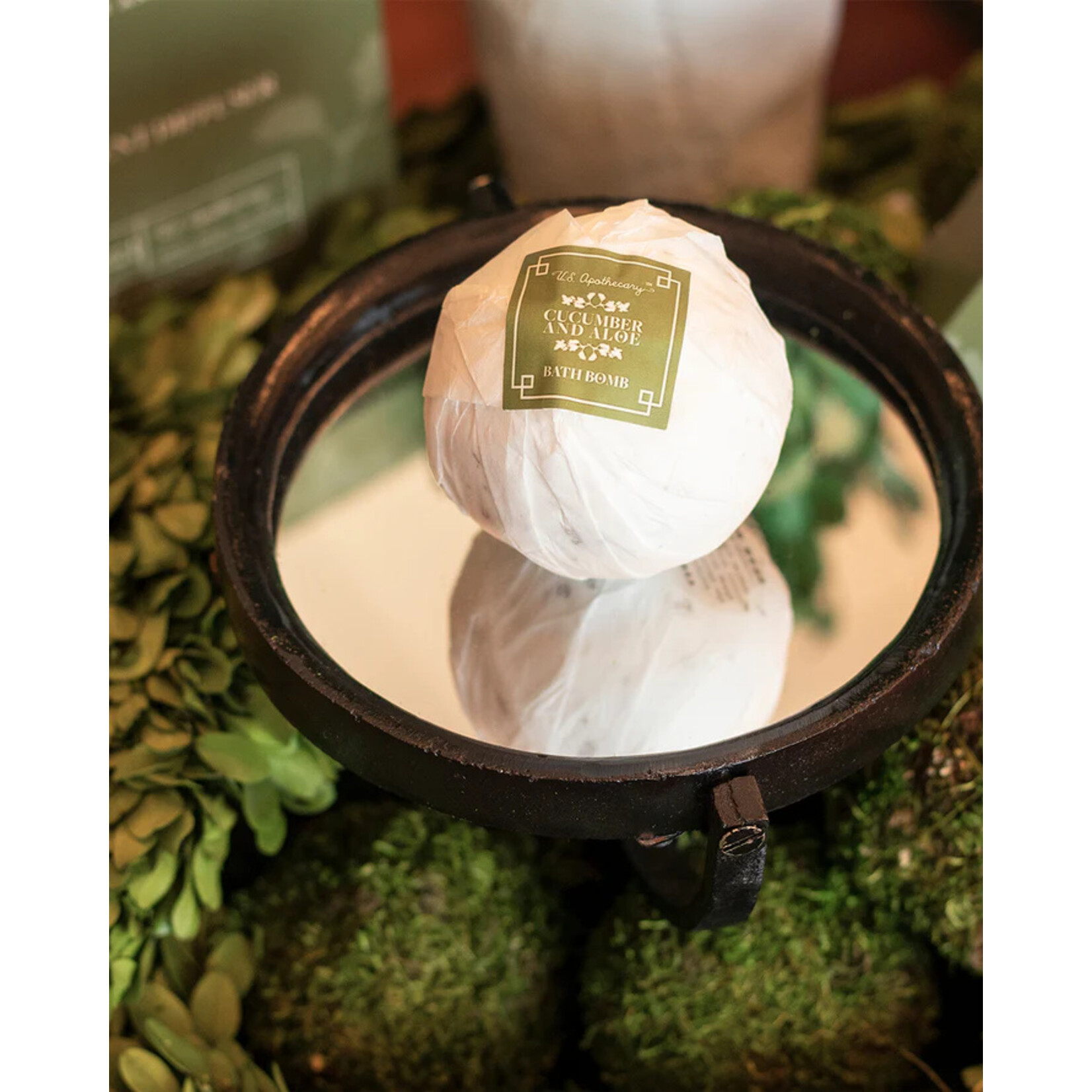 U.S. Apothecary Cucumber and Aloe Bath Bomb