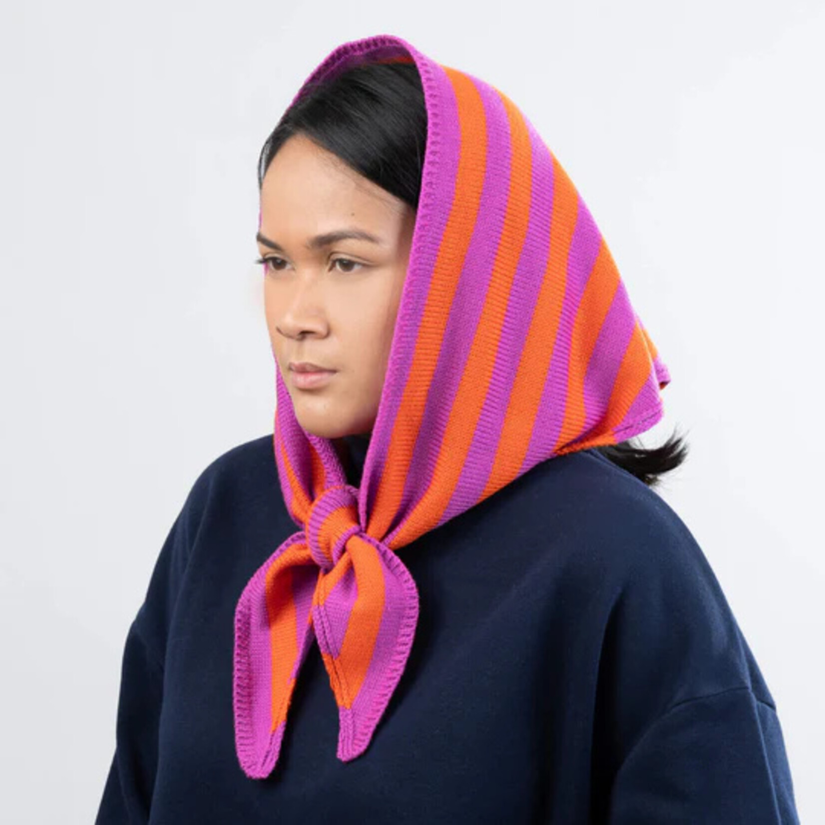 Verloop Simple Stripe Triangle Scarf- Poppy Magenta