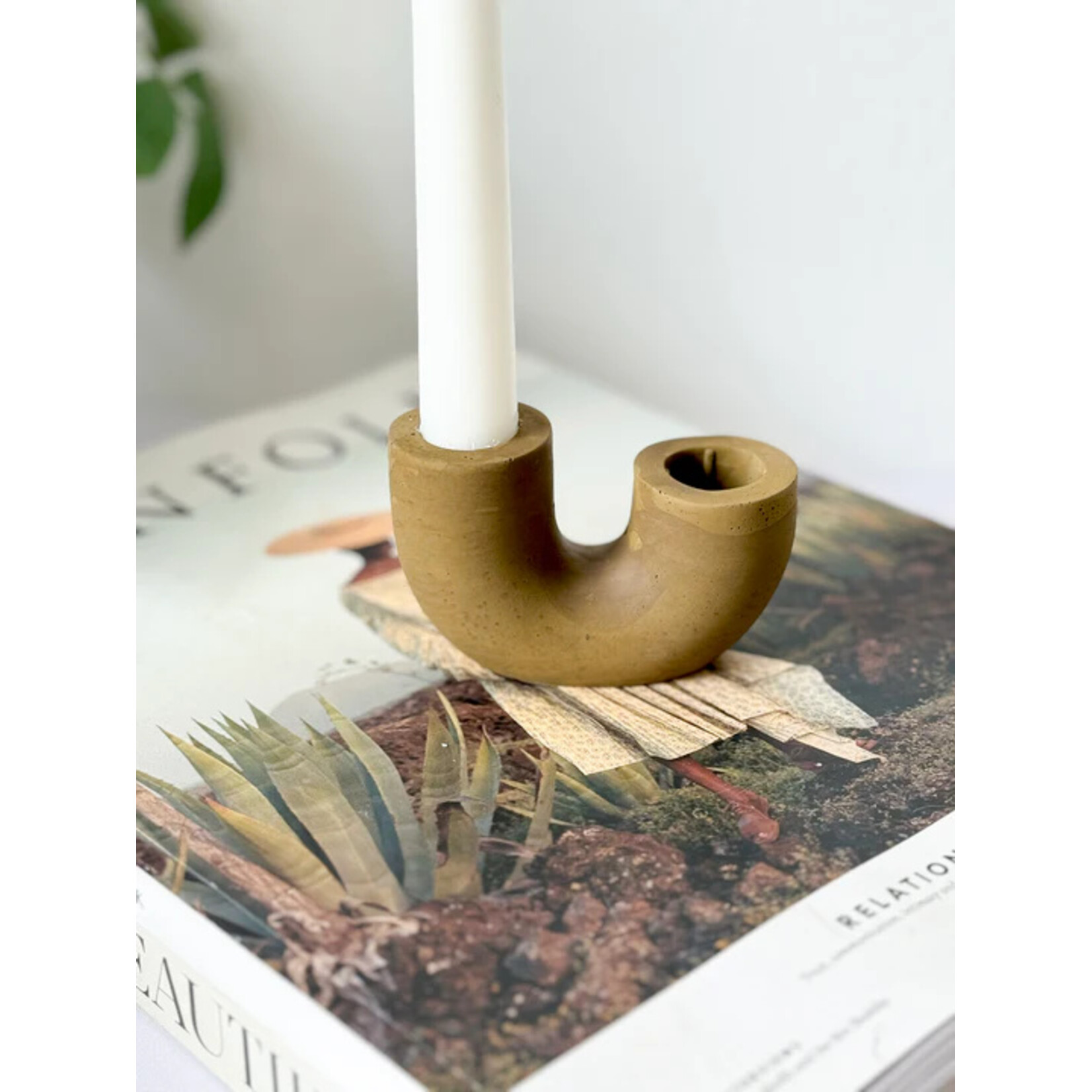 Sunday Nomad Dya Double Candle Holder- Olive