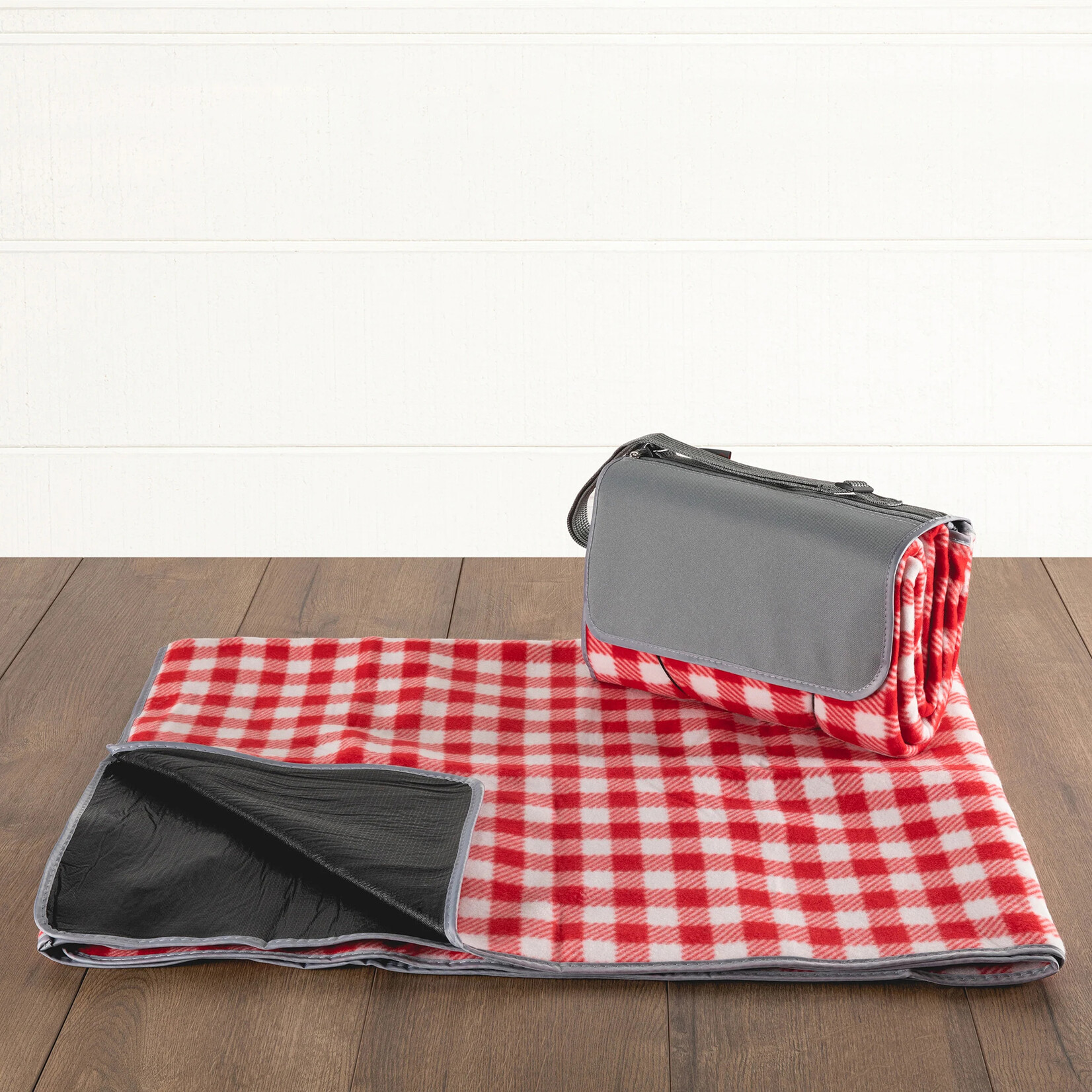 Picnic Time Blanket Tote Outdoor Picnic Blanket - Red & White Gingham