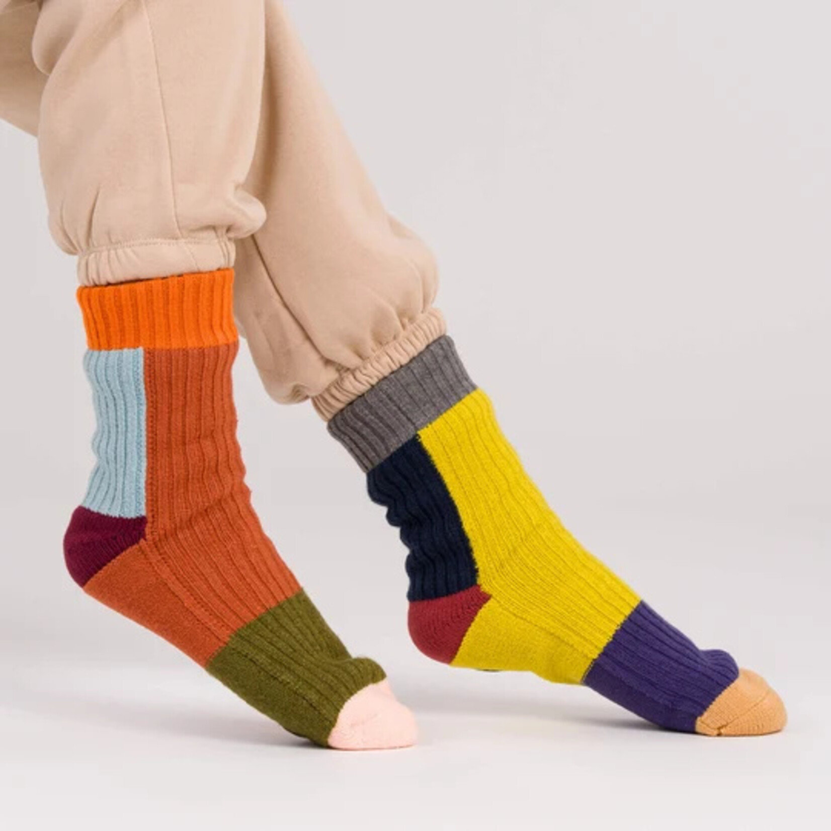 Verloop House Socks Mismatch- Desert L/XL