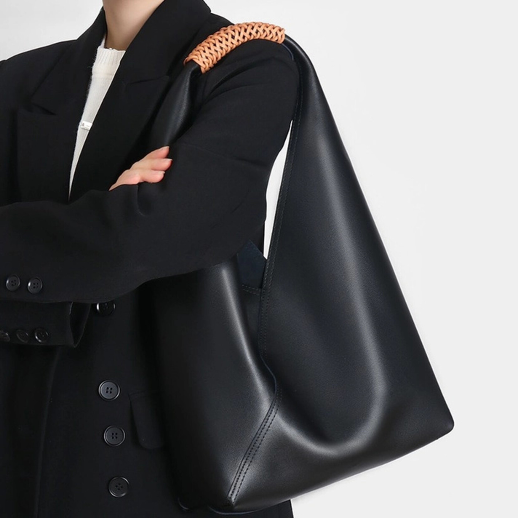 Modernaire Soft Leather Slouchy Hobo Tote Bag- Black