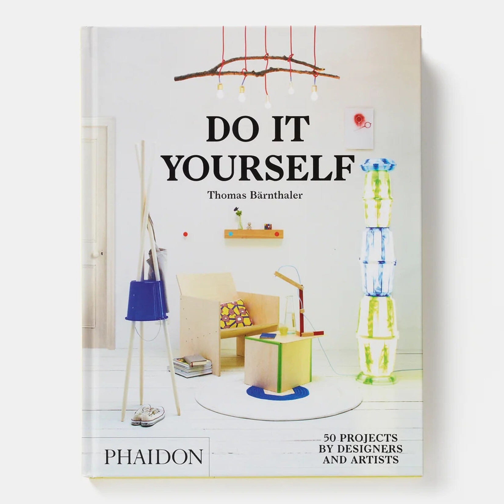 Phaidon Do It Yourself: 50 Projects By Designers and Artists