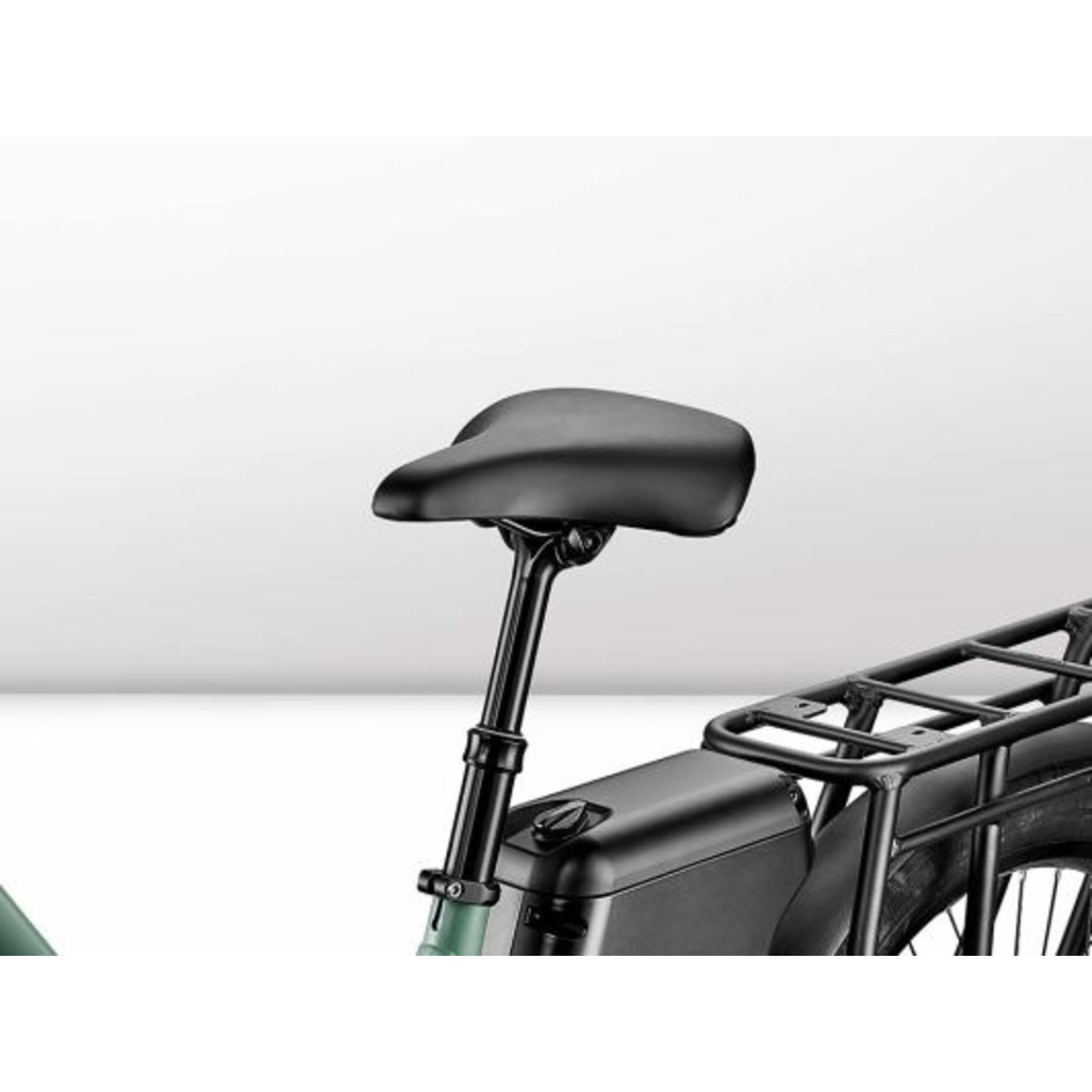 Momentum PakYak E+ 28MPH - Sourland Cycles