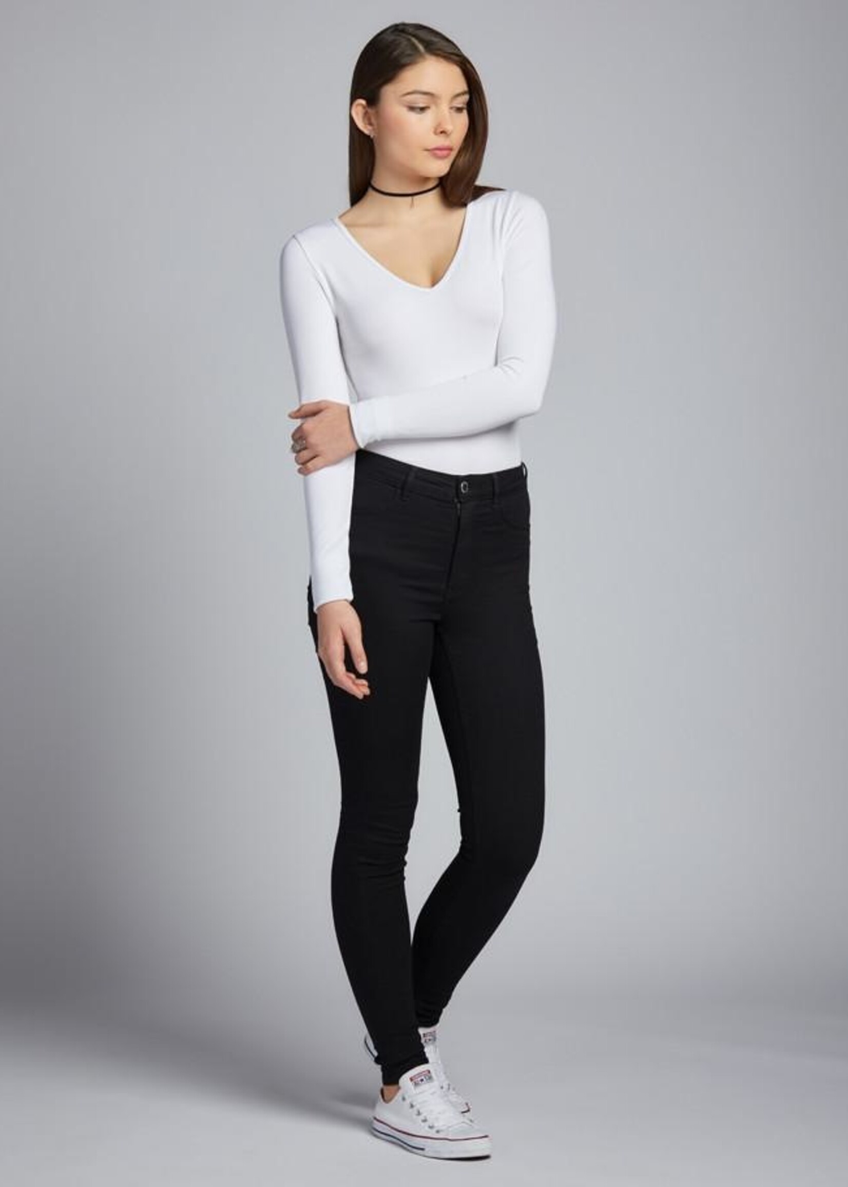 C'est Moi Bamboo L/S V Neck Top