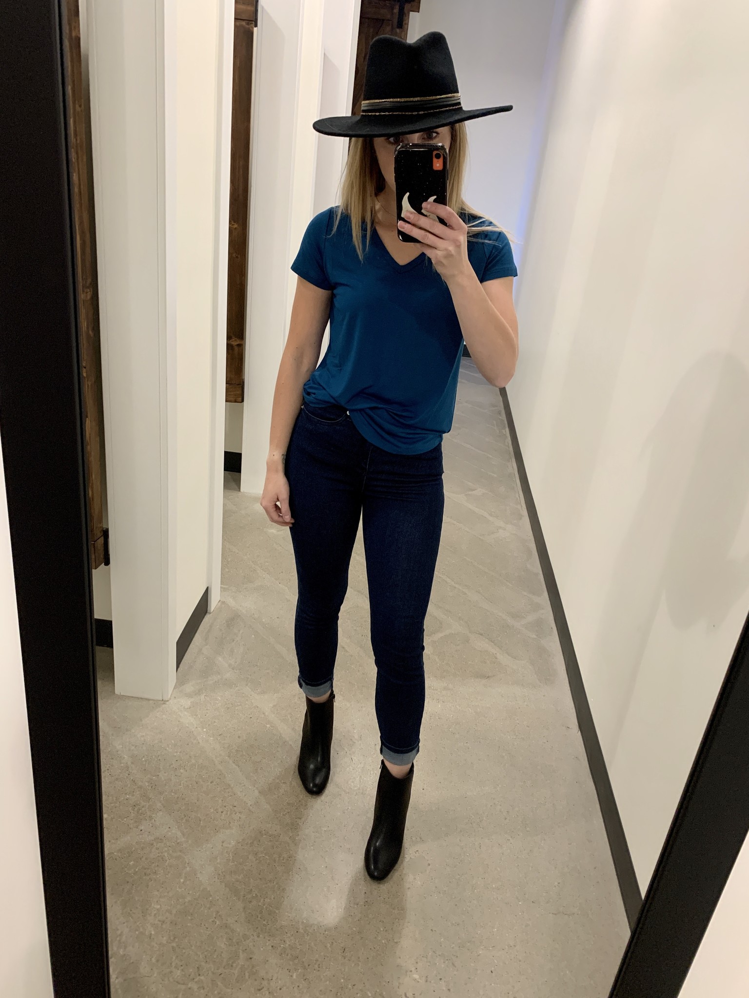 Jackson Rowe Girlfriend Tee Jackson Rowe Girlfriend Tee