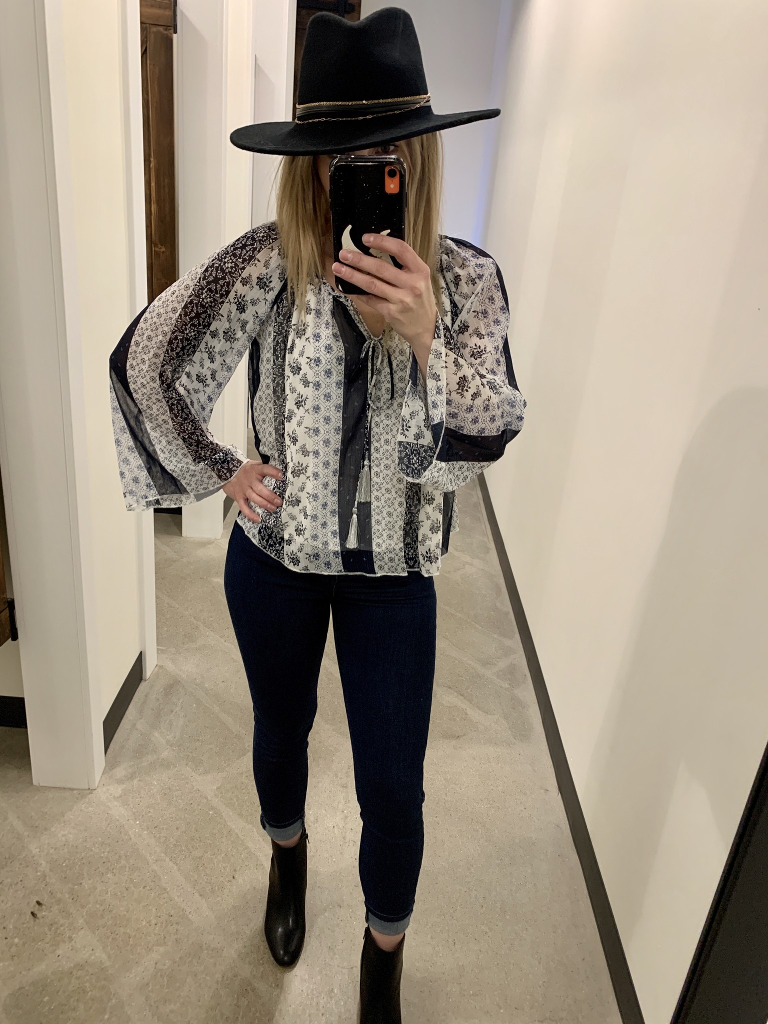 Sadie & Sage Glorious Gust Peasant Top