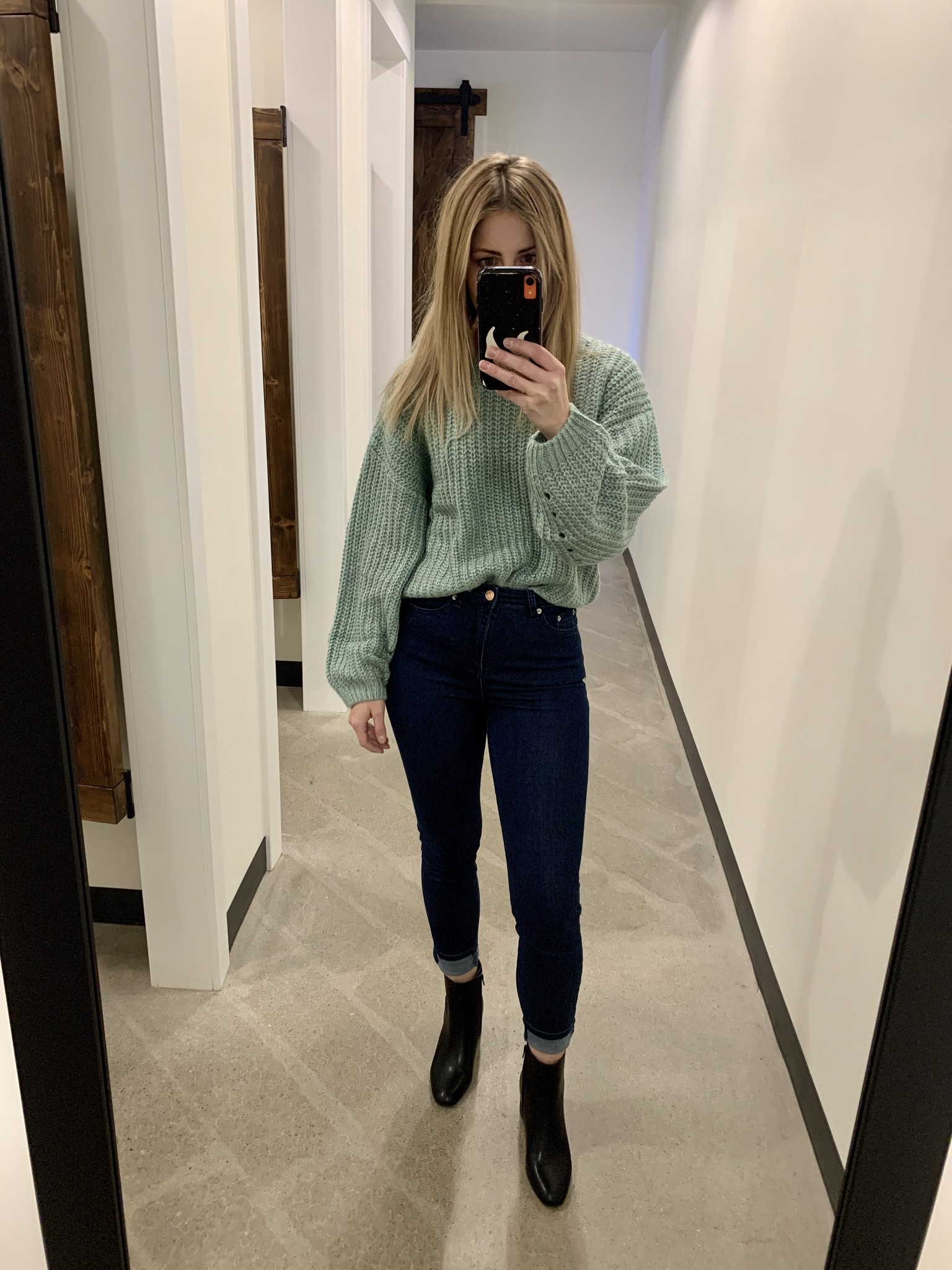 Sadie & Sage Silverwood Pullover
