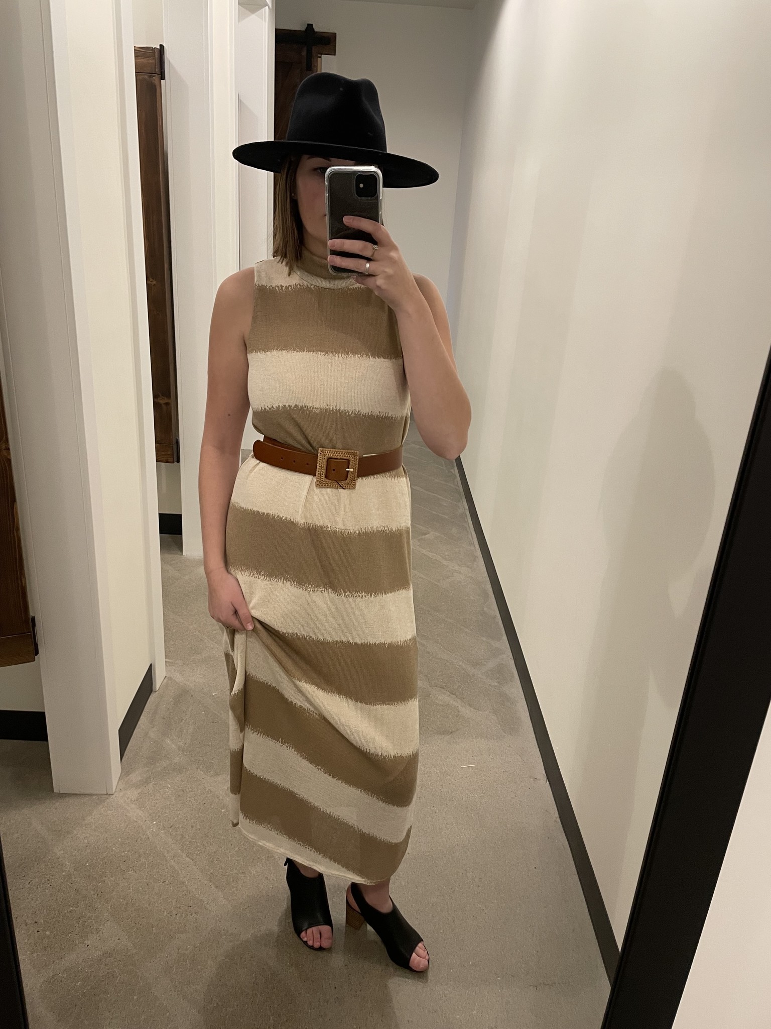 Sadie & Sage Holding Hands Dress