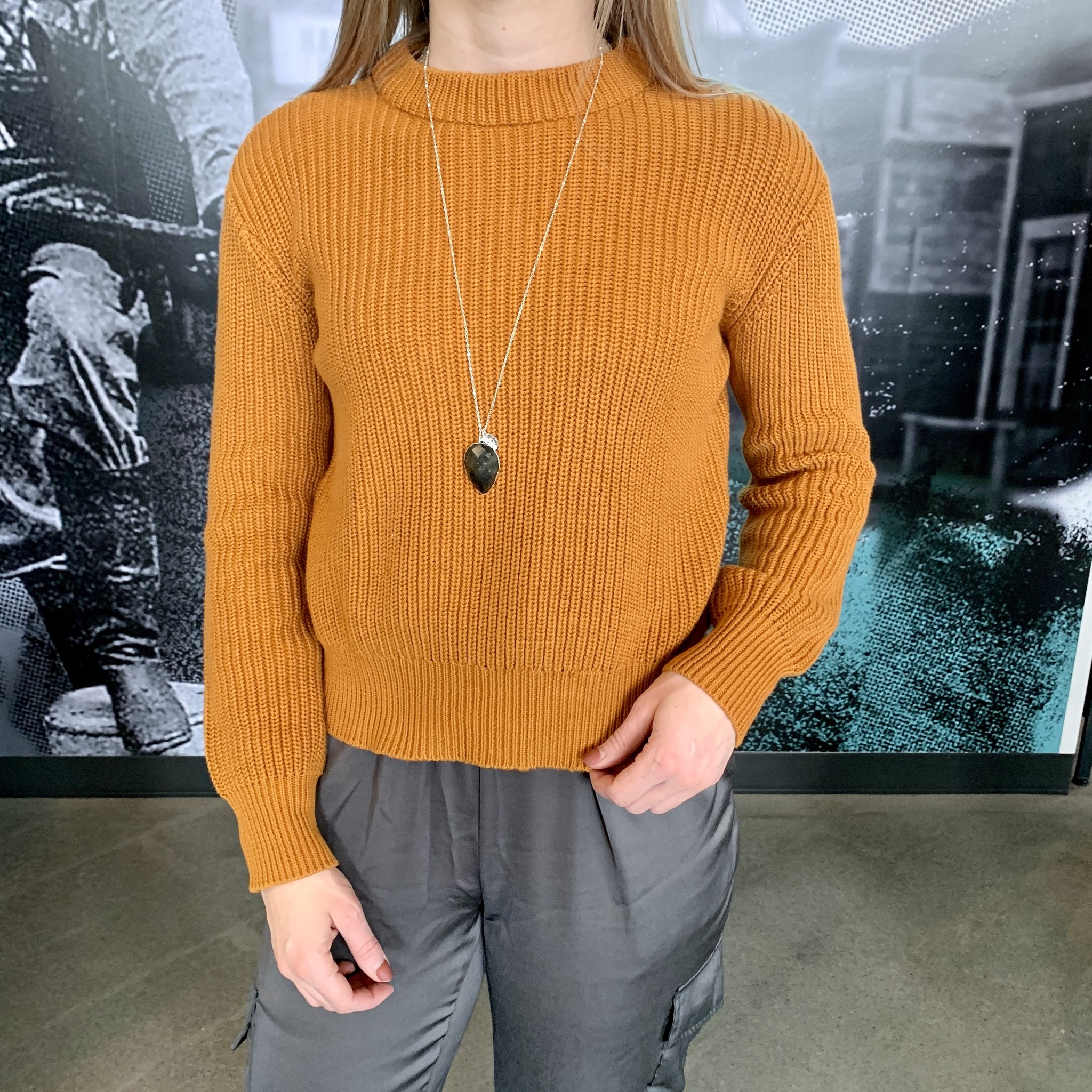 Minimum Mikala Jumper Thai Curry Minimum Mikala Jumper Thai Curry