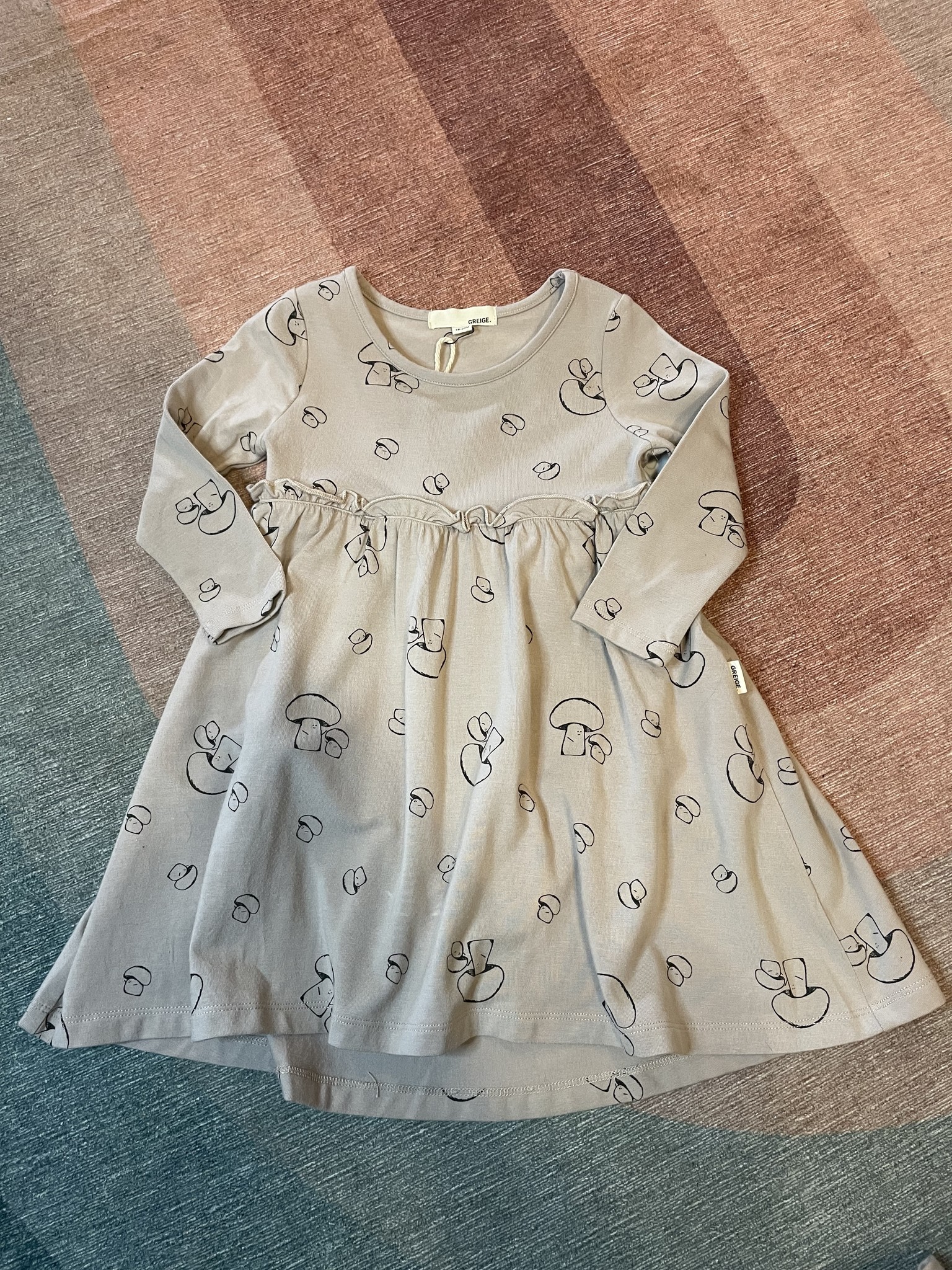 Greige Bamboo Dress Mushroom Mix