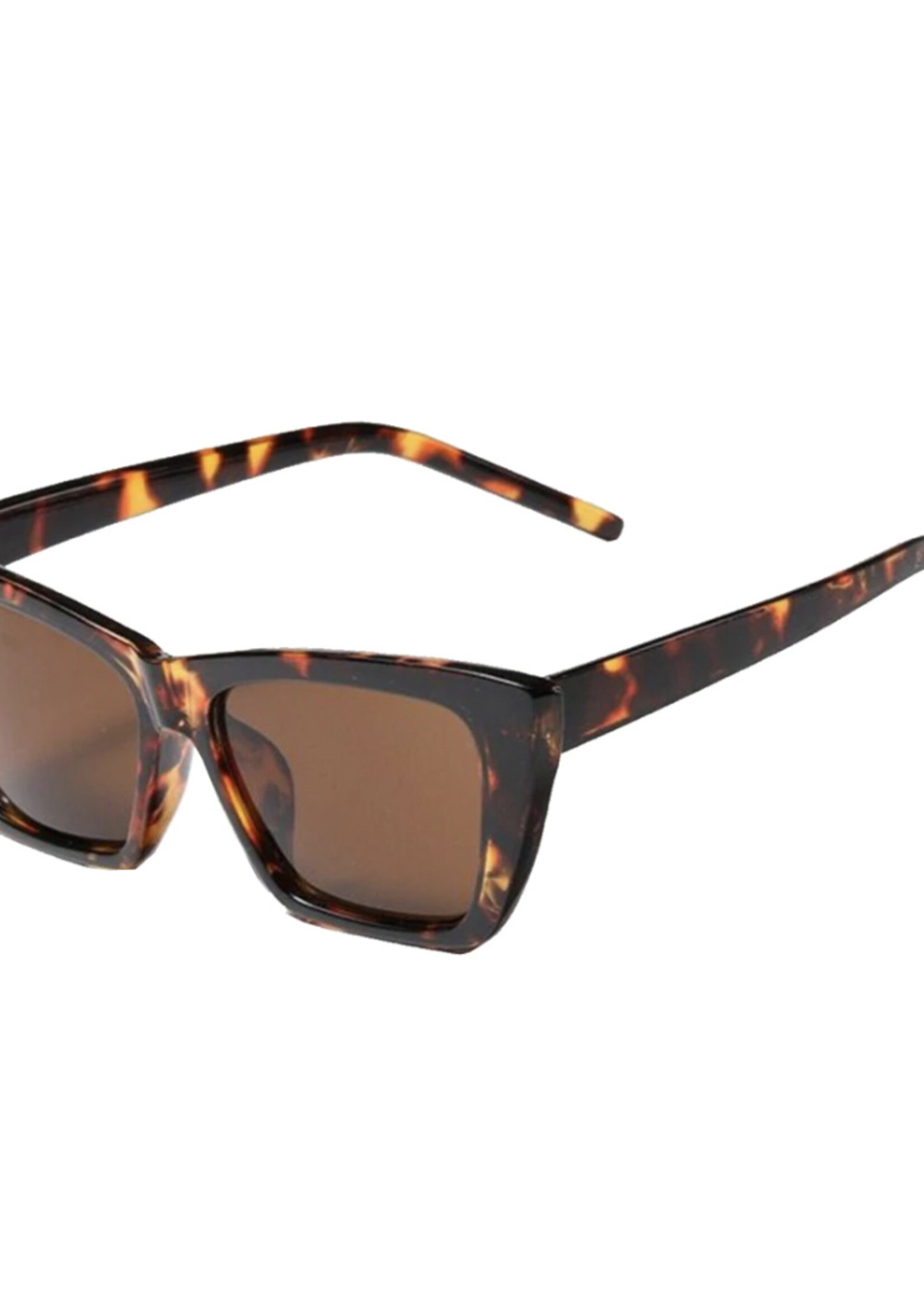 Shady Lady Eyewear Gwen Sunglass