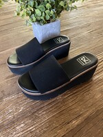 Chinese Laundry Pivot Sandal