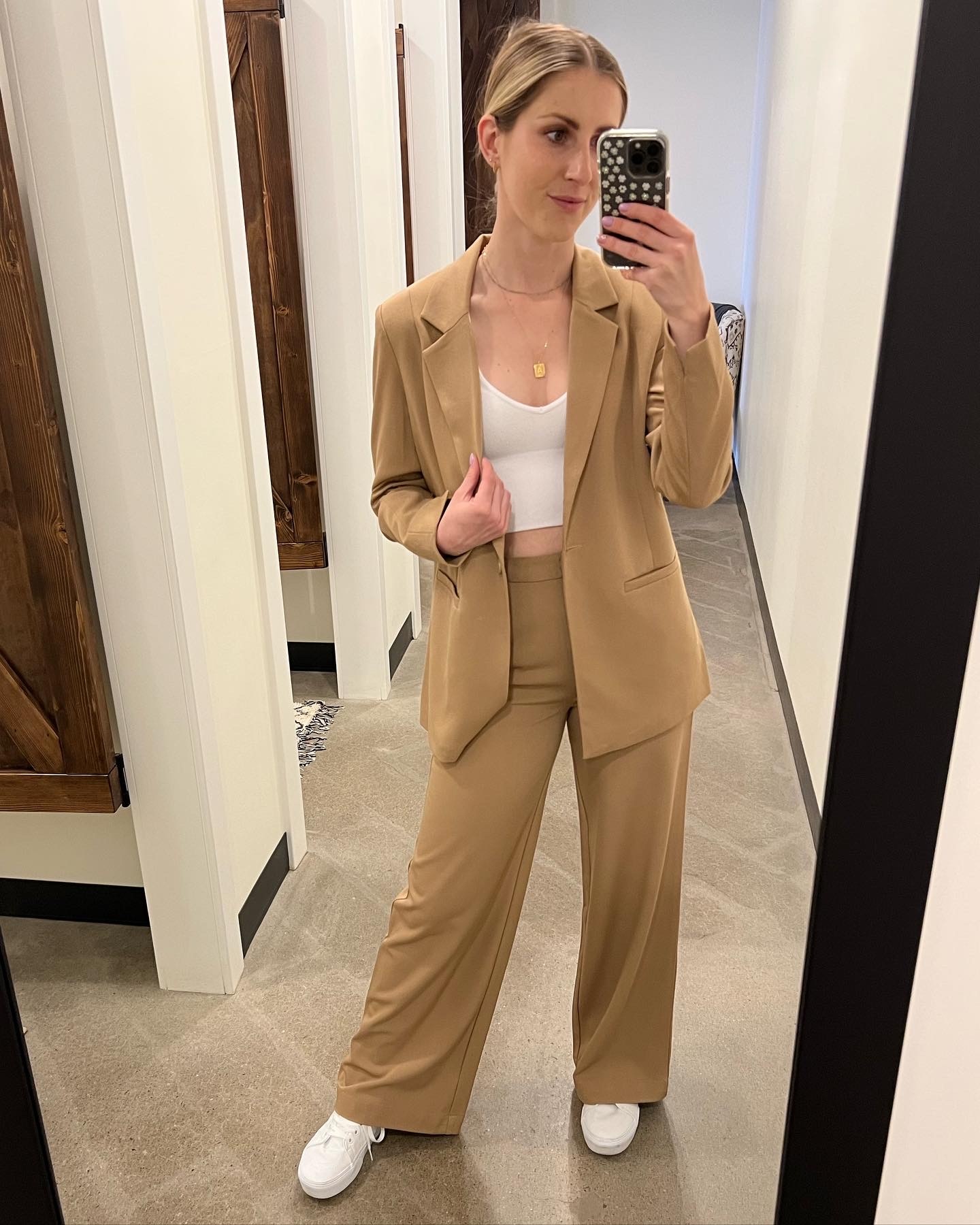Minimum Tara Blazer