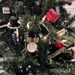 Ornament: Drumset (gold)
