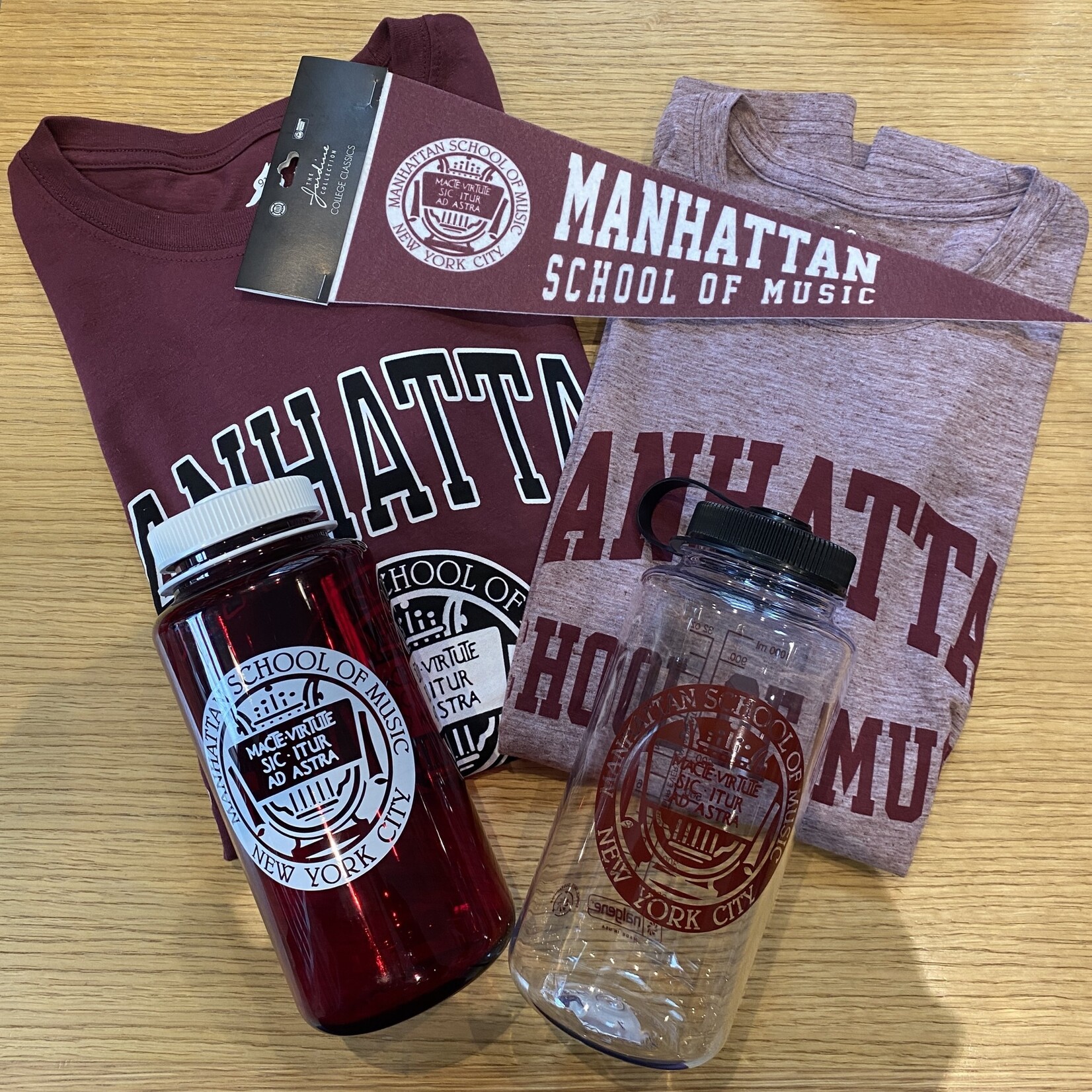 2024 Accepted Student Bundle! Choice of t-shirt/water bottle + MSM pennant