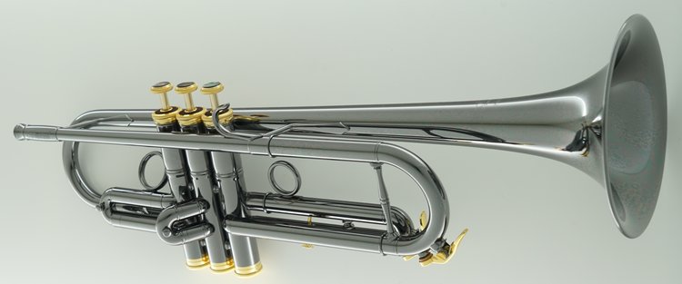 CarolBrass CarolBrass Blackhawk Series Trumpet with Black Gold Finish CTR-5000L-YST-Bb-BG