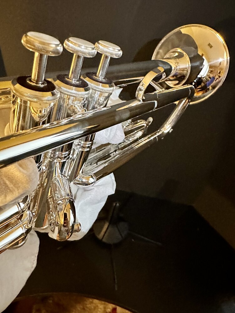 CarolBrass CarolBrass Beginner Trumpet with Yellow Brass Lacquer Finish CTR-1000H-YSS-Bb-S