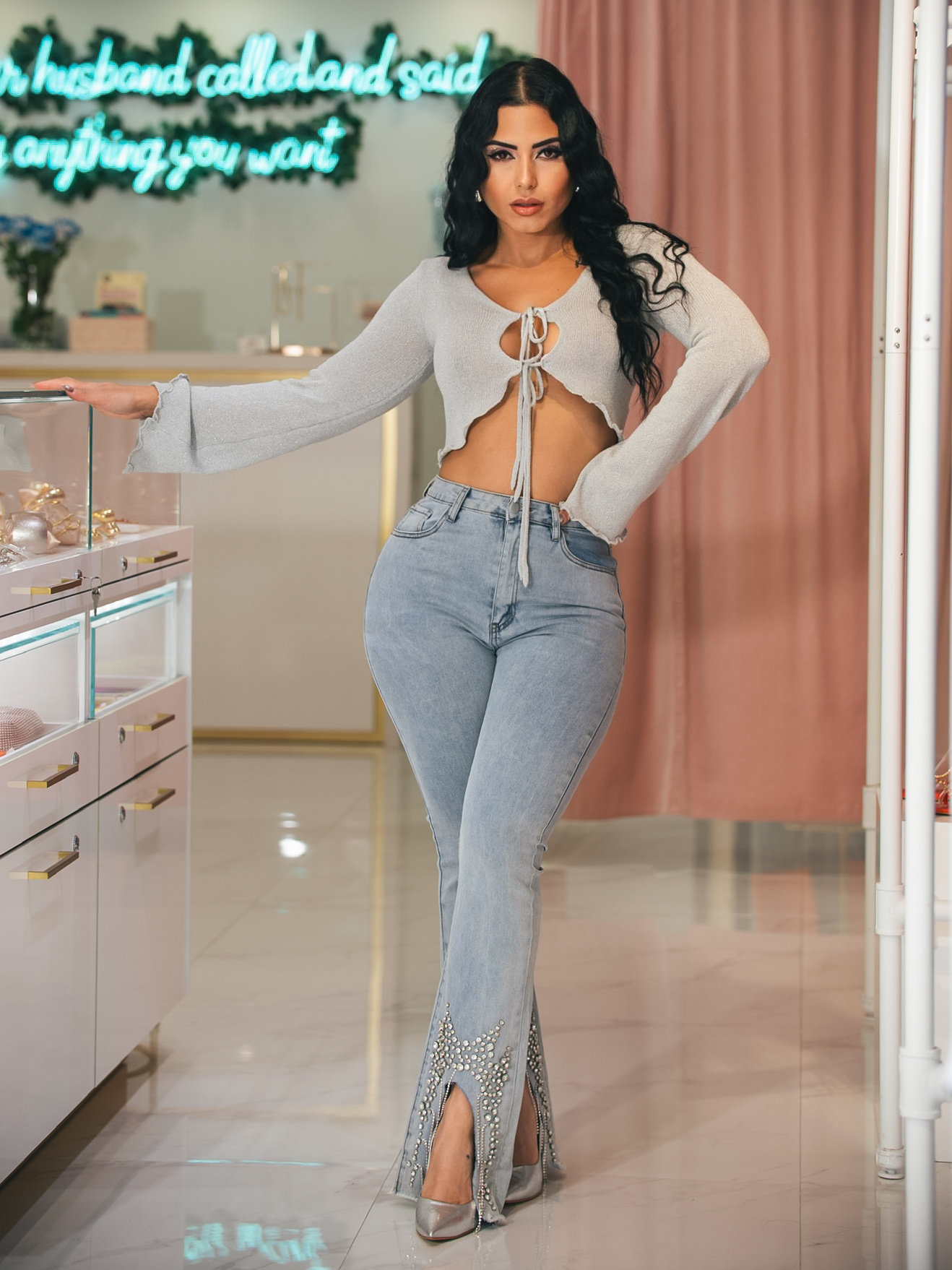 highwaist-jeans-w-diamonds- highwaist-jeans-w-diamonds-