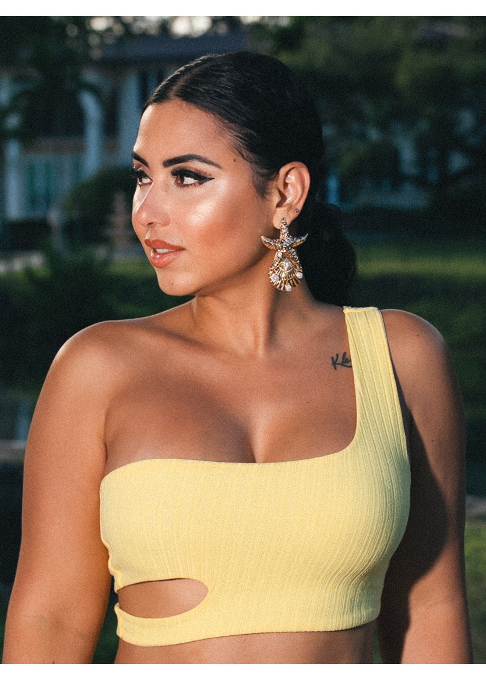 Beach Please Earrings
