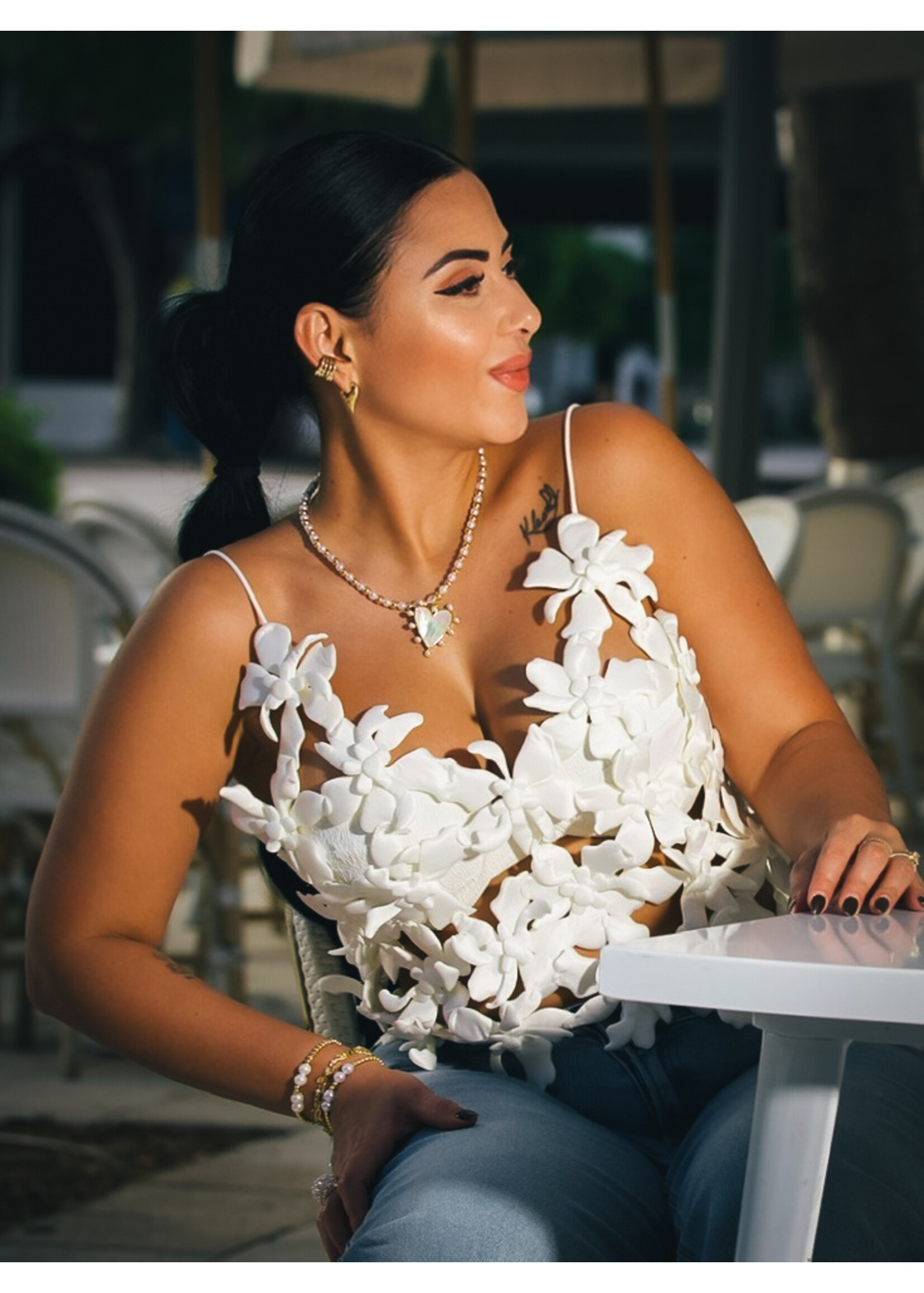 Pearls Vibes Necklace
