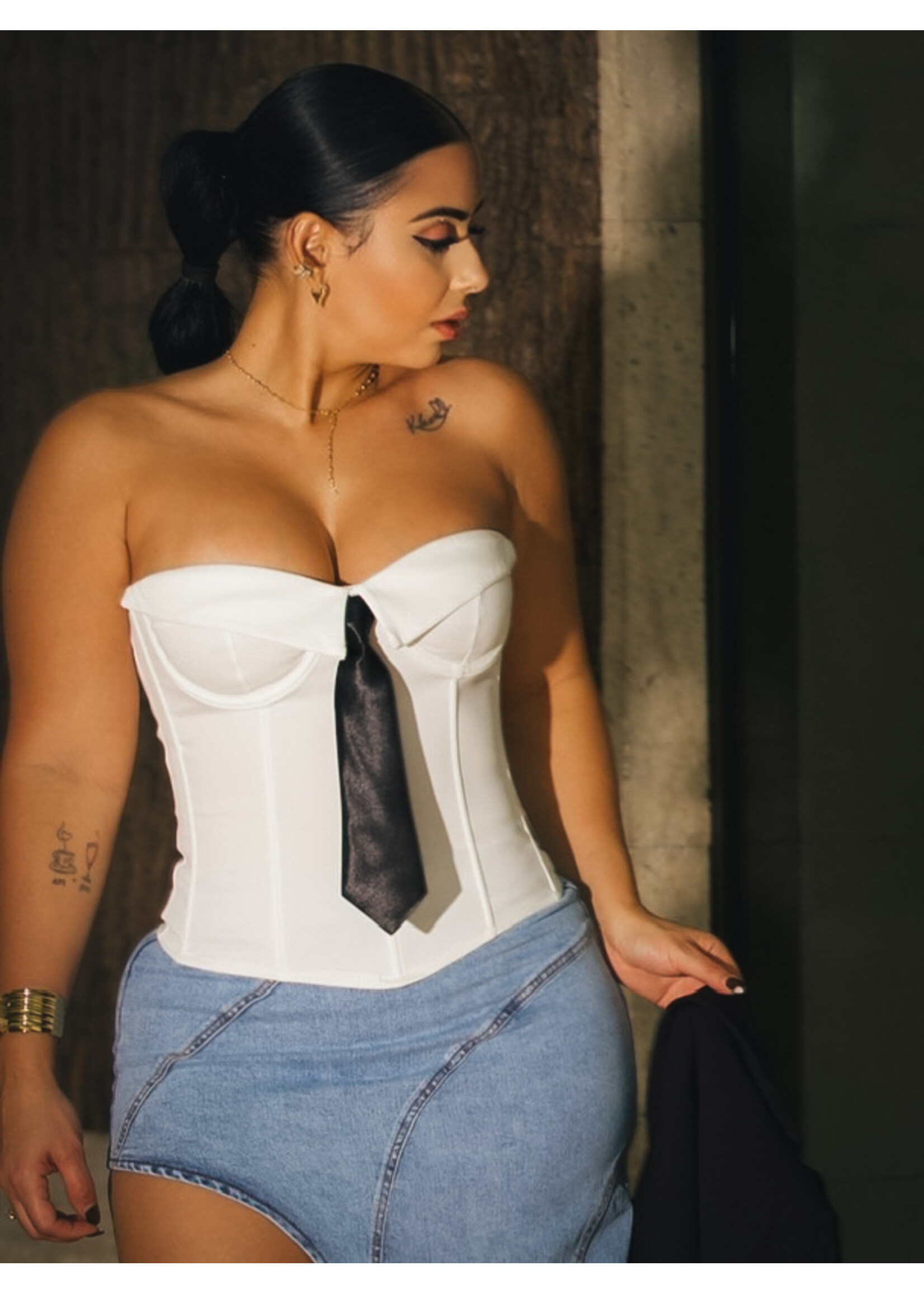 Mccolin Chic Tie Corset Top