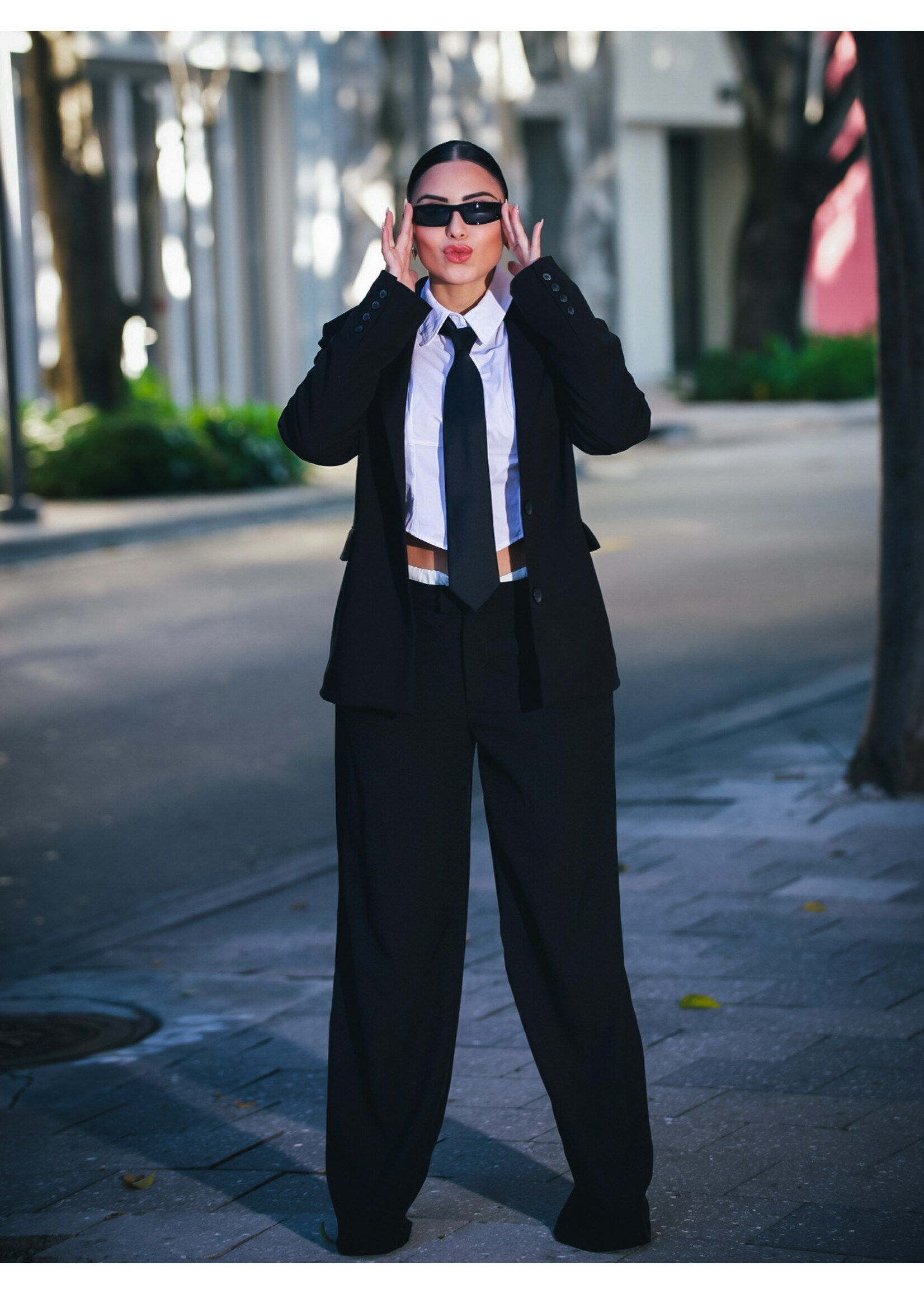 High-waist Trousers With Pleat Detailing