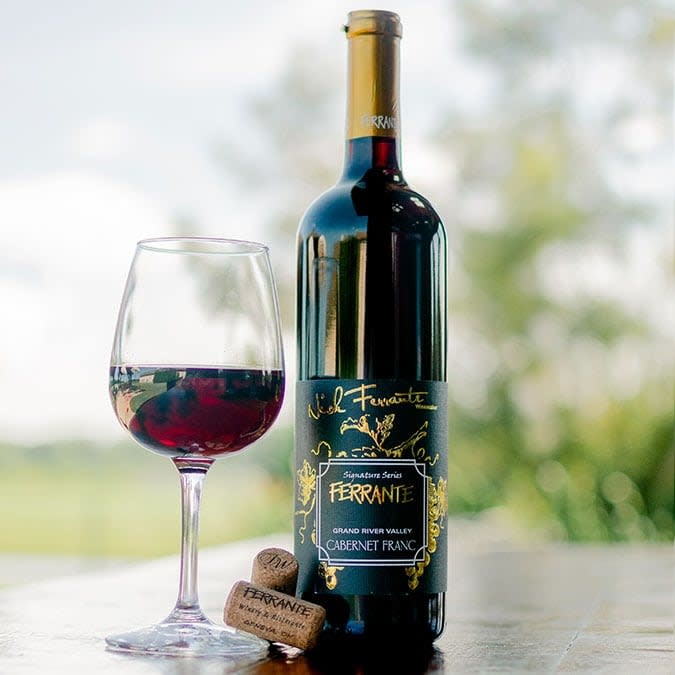 ワイン Chardonnay 2020 Cabernet Franc 2019 Acadine_20_Chardonnay_P2ACA20C