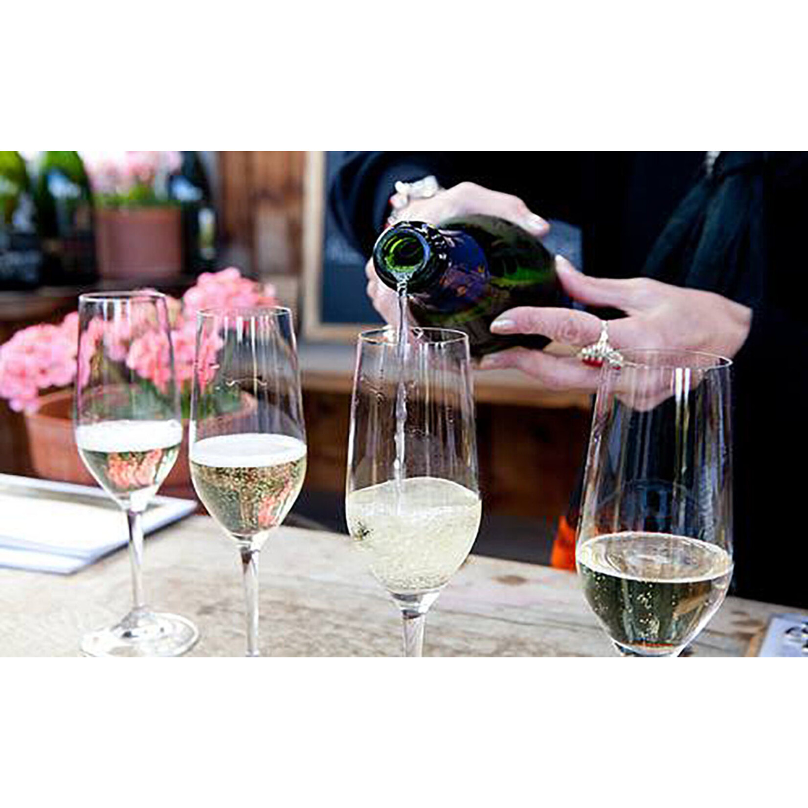 Iron Horse Vineyards Iron Horse Wedding Cuvee  2019 California