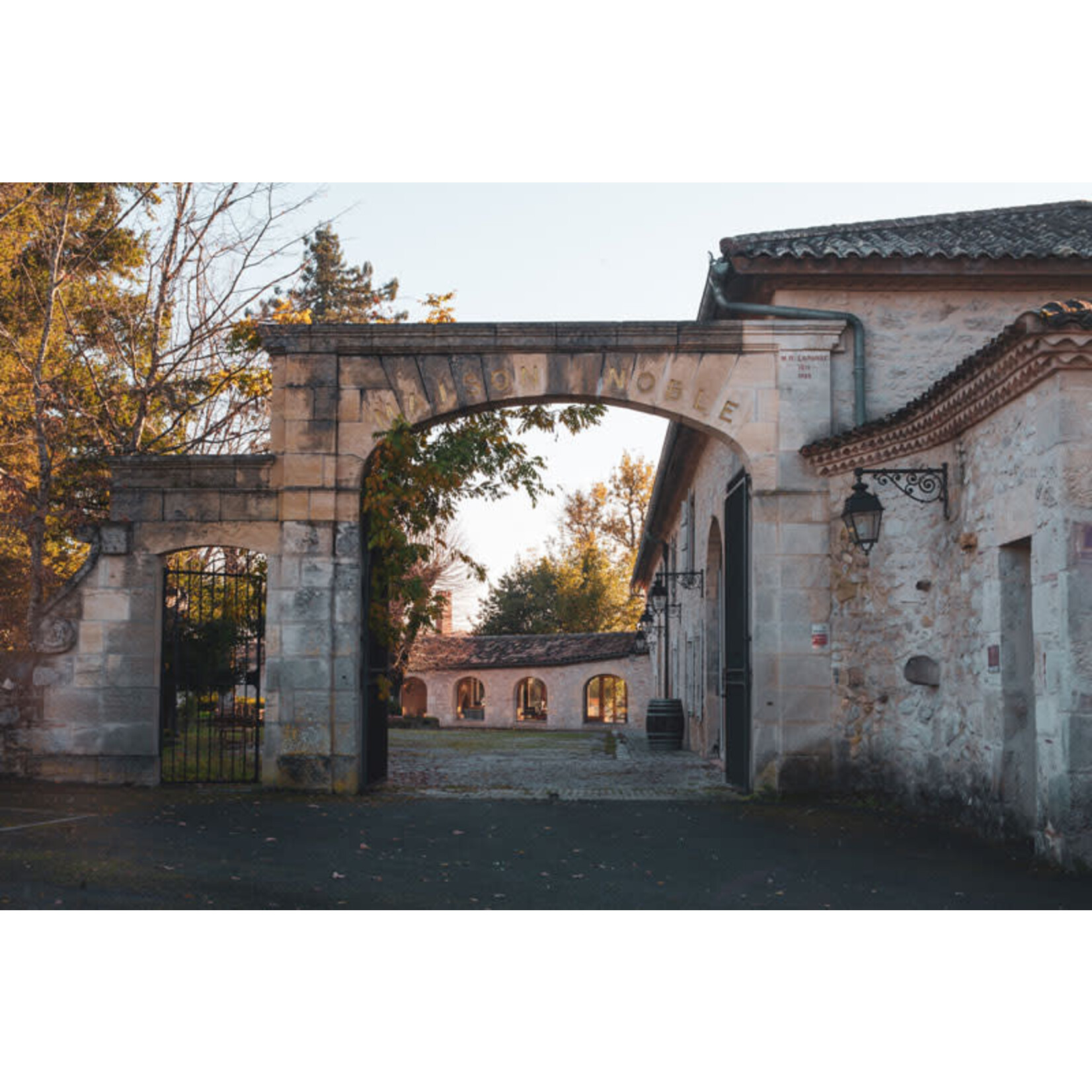 Chateau Maison Noble St Martin Bordeaux Superieur 2019 France