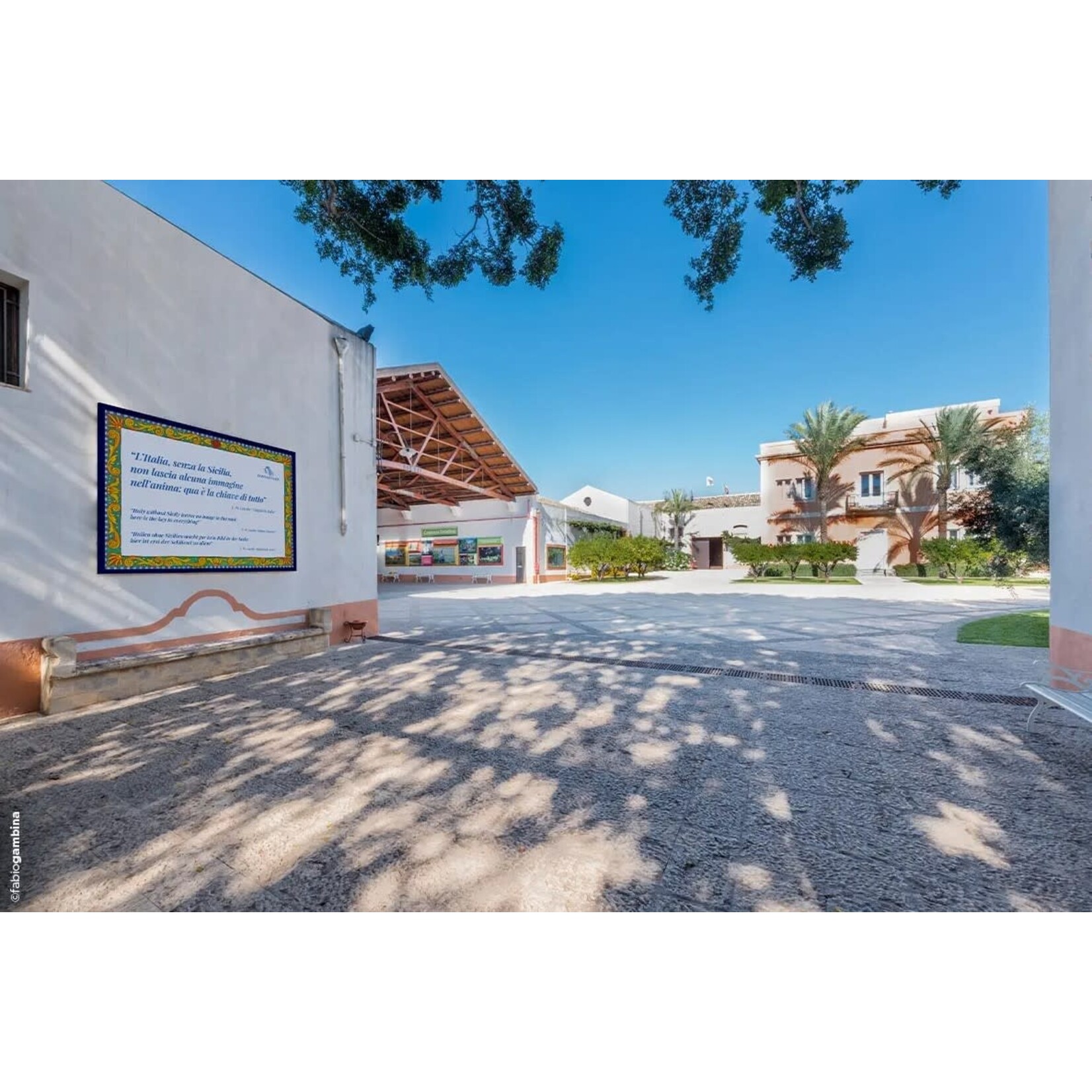 Donnafugata Donnafugata Sicilia La Bella Sedara Rosso 2021 Sicily Italy