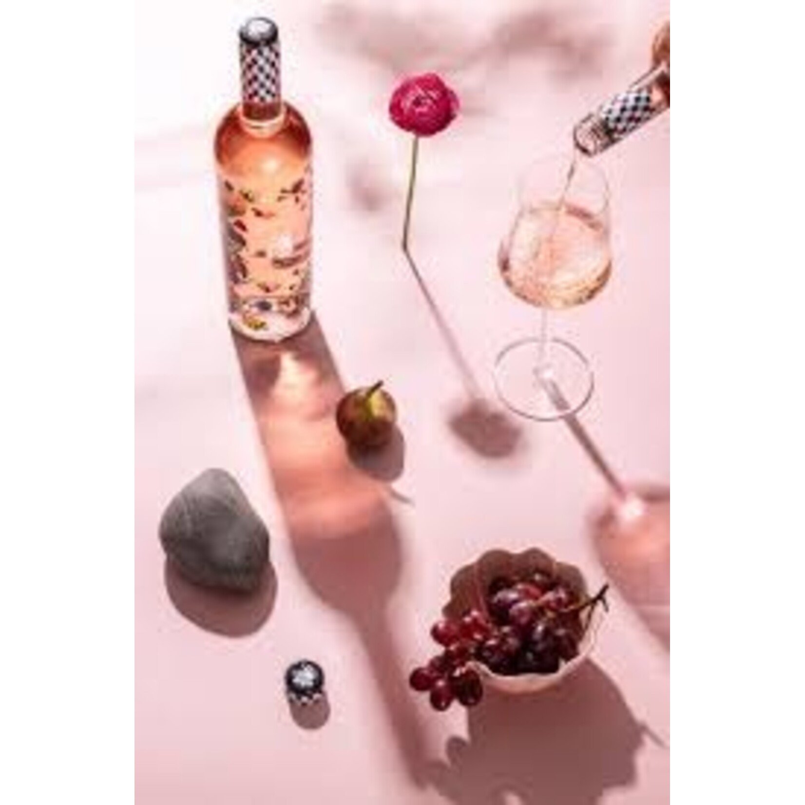 Summer In a Bottle Wölffer Estate Summer in a Bottle Côtes de Provence Rosé 2025